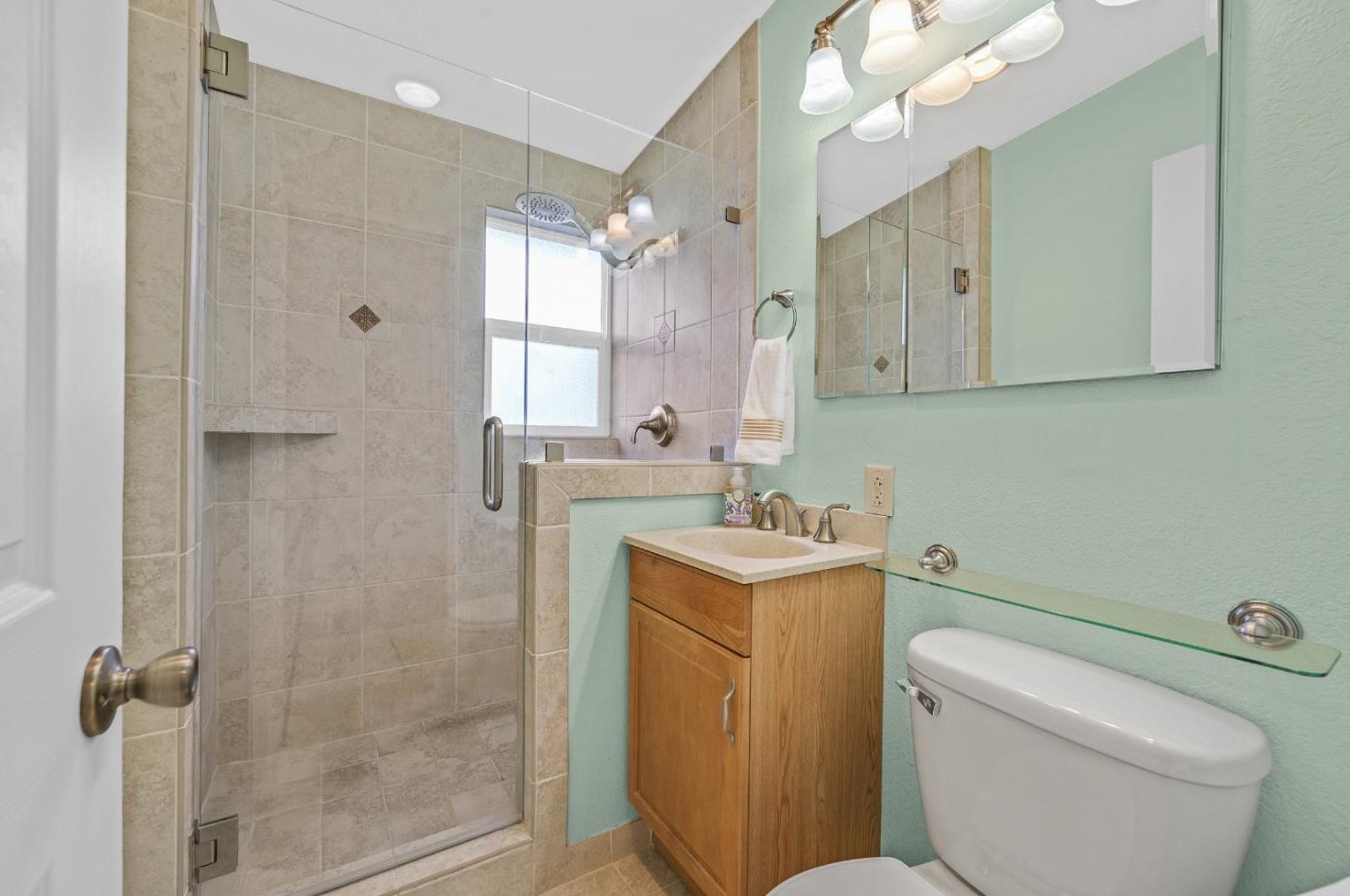 790 Rincon Ave, Campbell CA  95008-3829 exterior