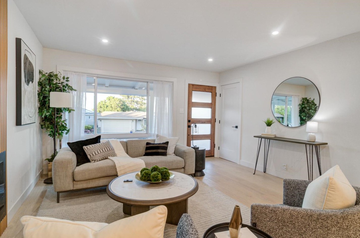 2712 Monterey St, San Mateo CA  94403-2629 exterior