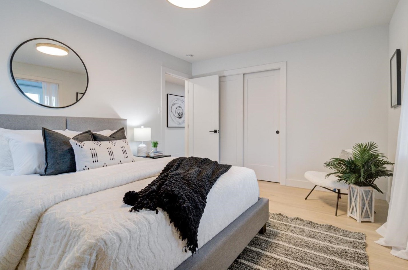 2712 Monterey St, San Mateo CA  94403-2629 exterior