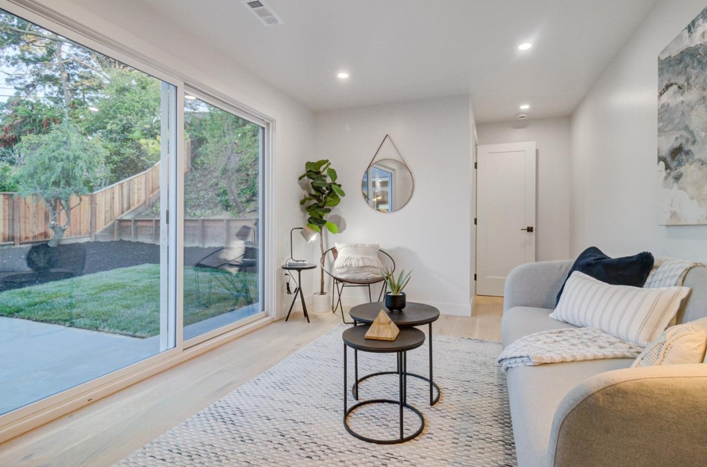 2712 Monterey St, San Mateo CA  94403-2629 exterior