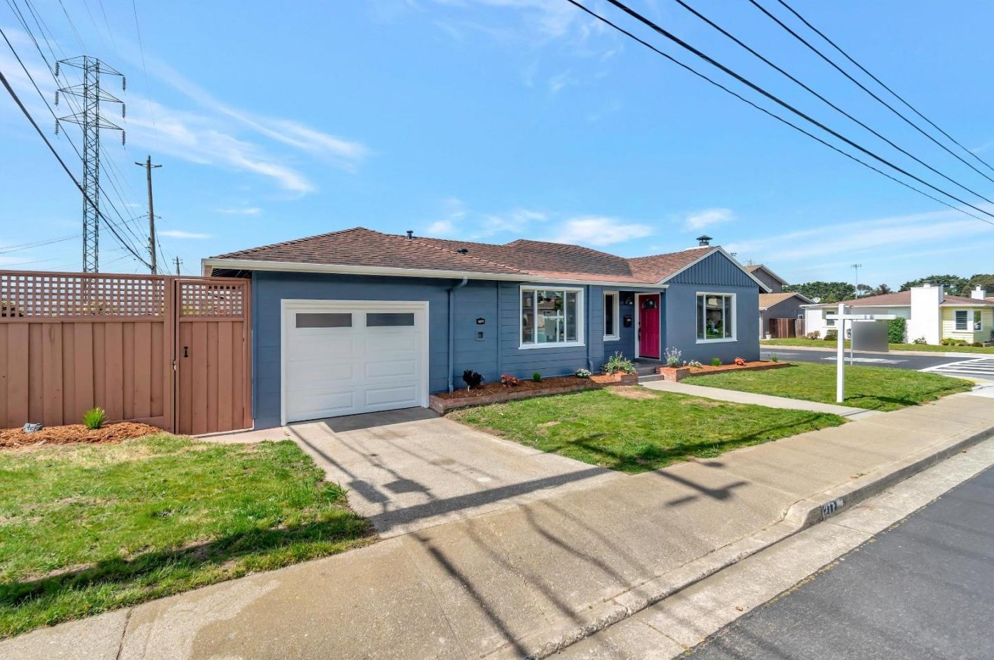 1277 Crestwood Dr, South San Francisco CA  94080-1324 exterior