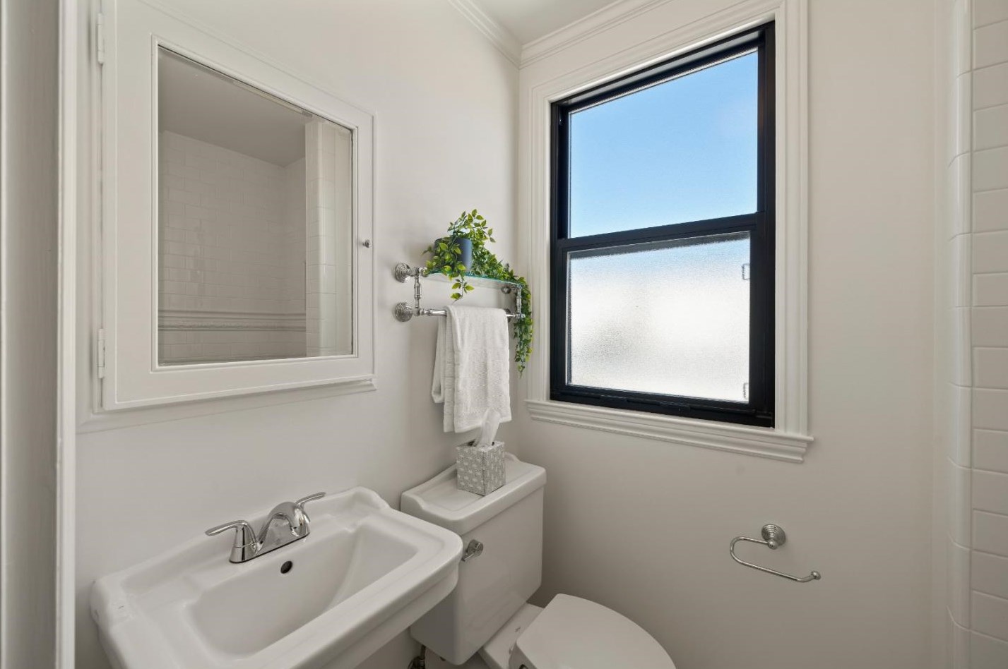 331 Elder Ave, Millbrae CA  94030-2430 exterior