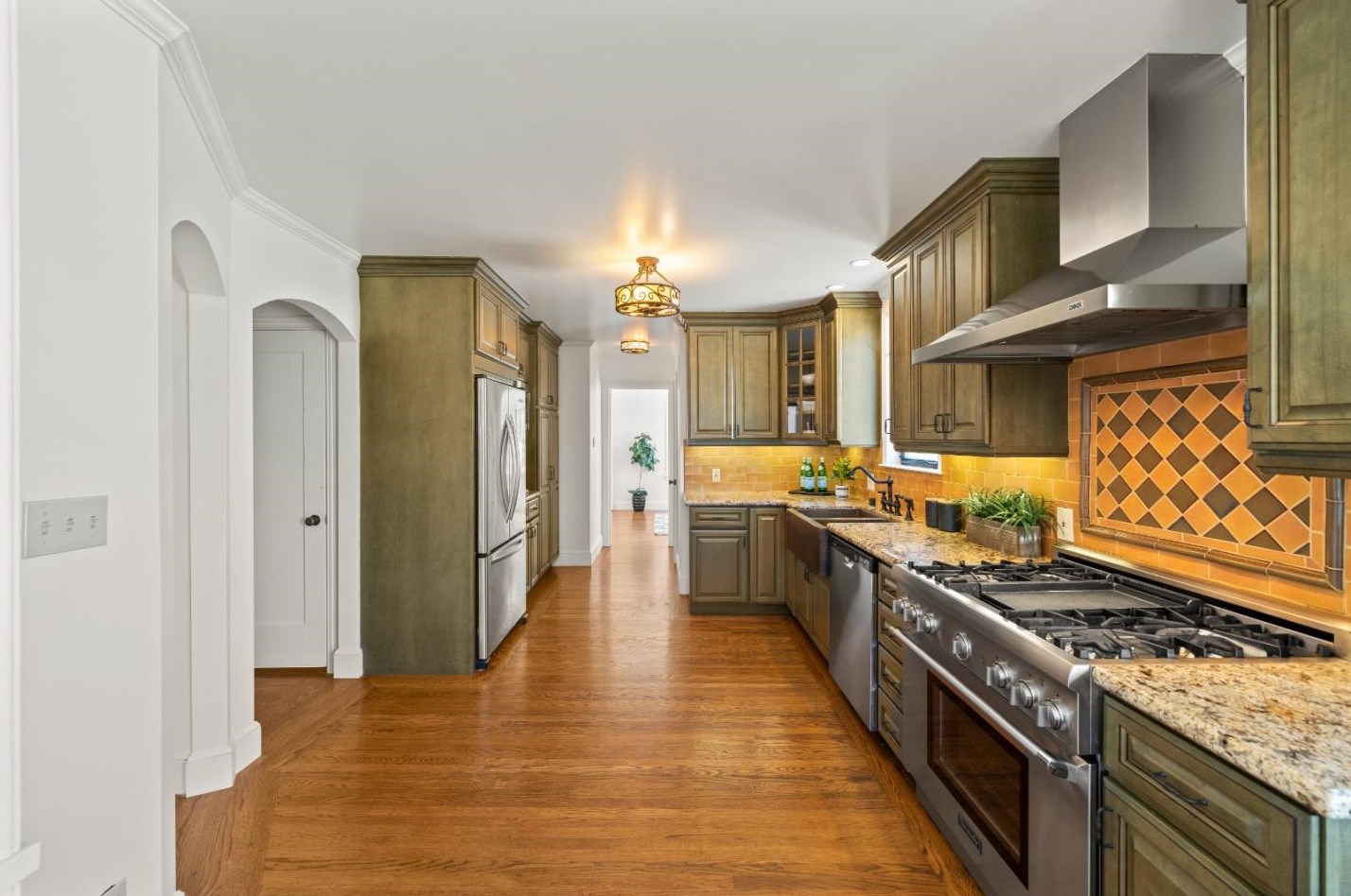 331 Elder Ave, Millbrae CA  94030-2430 exterior