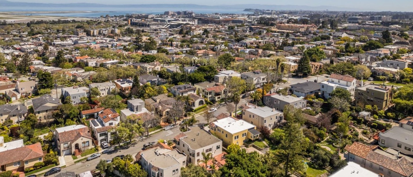 331 Elder Ave, Millbrae CA  94030-2430 exterior