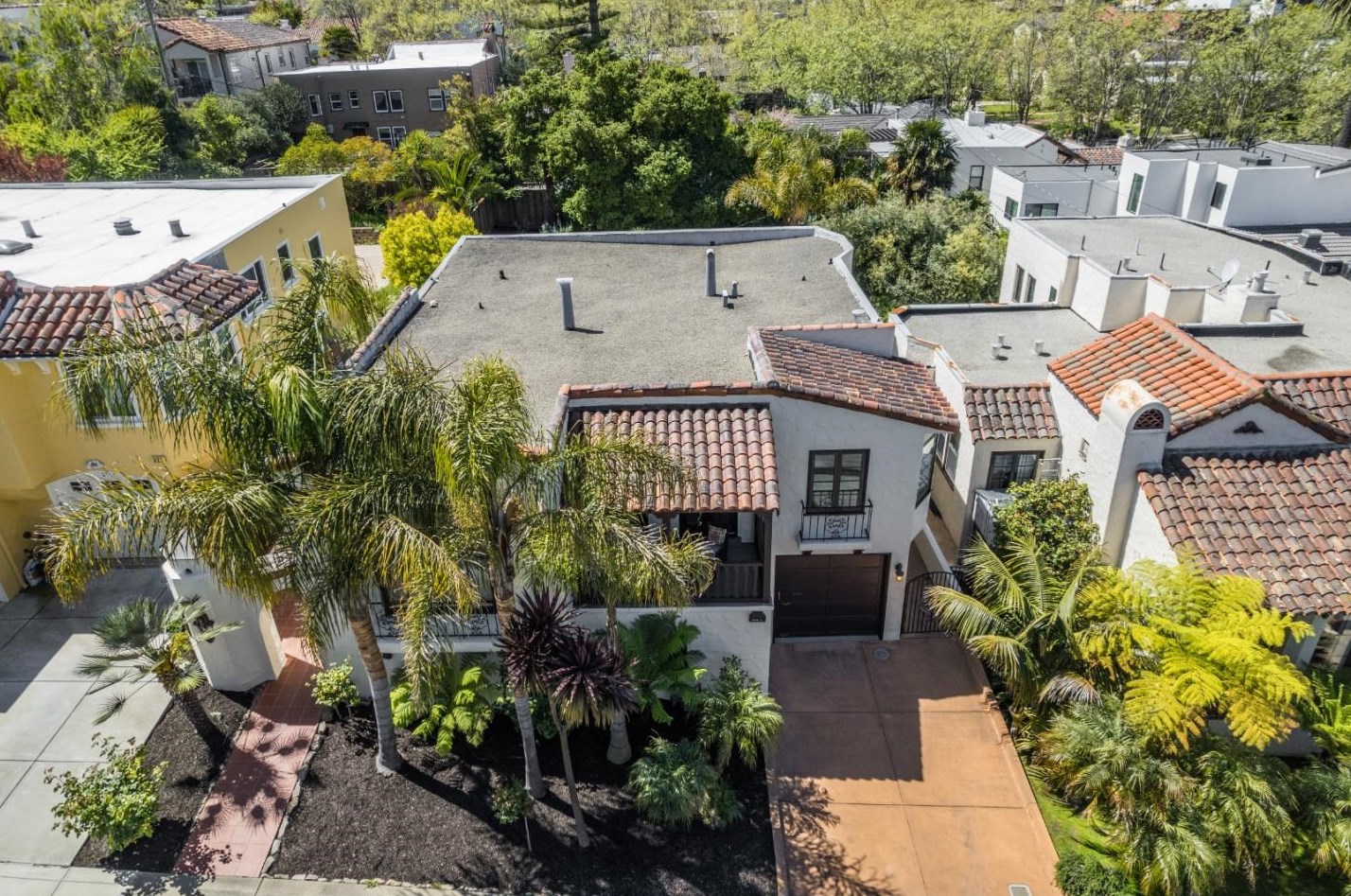 331 Elder Ave, Millbrae CA  94030-2430 exterior