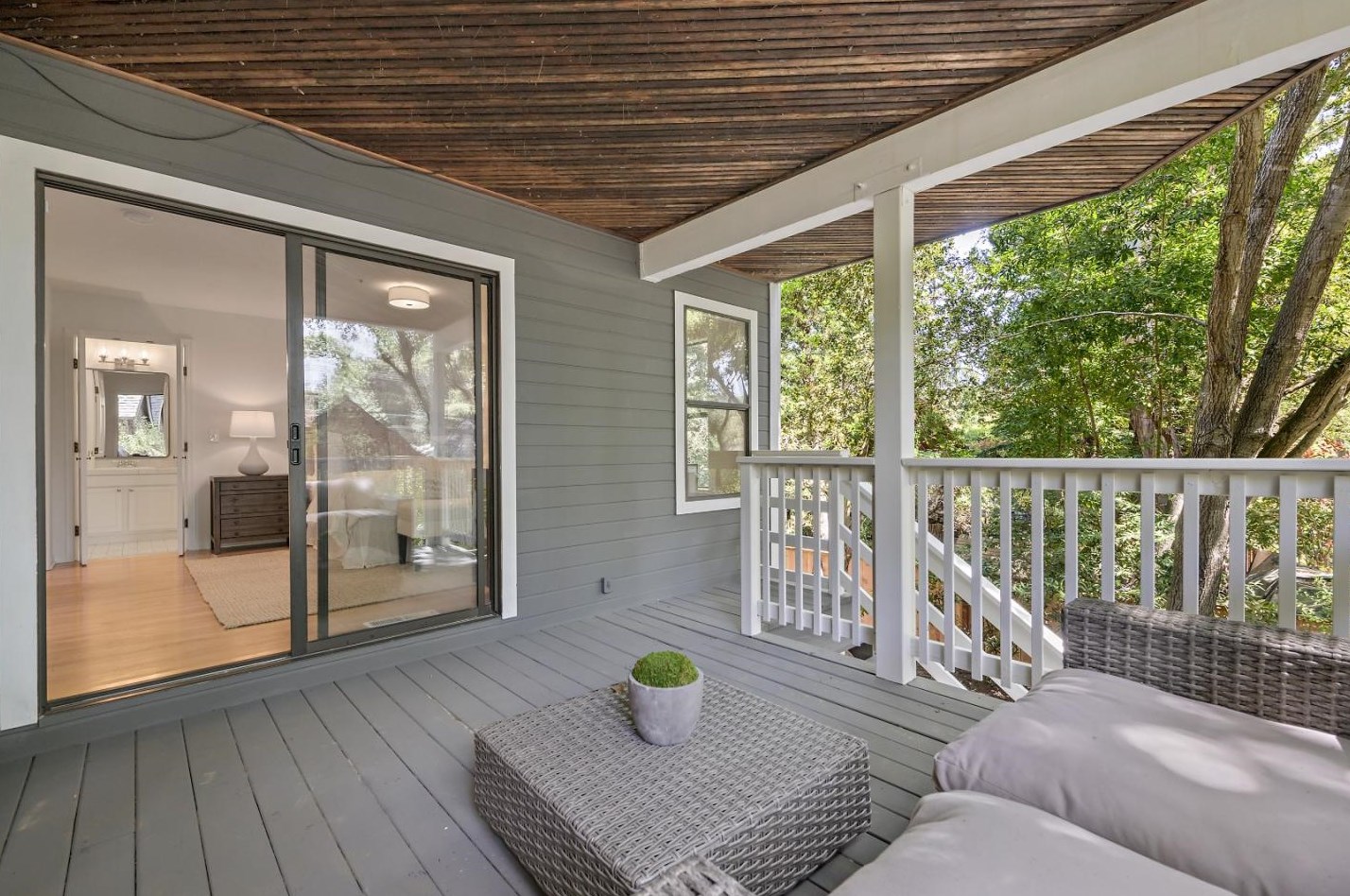 2509 Alpine Rd, Menlo Park CA  94025-6314 exterior