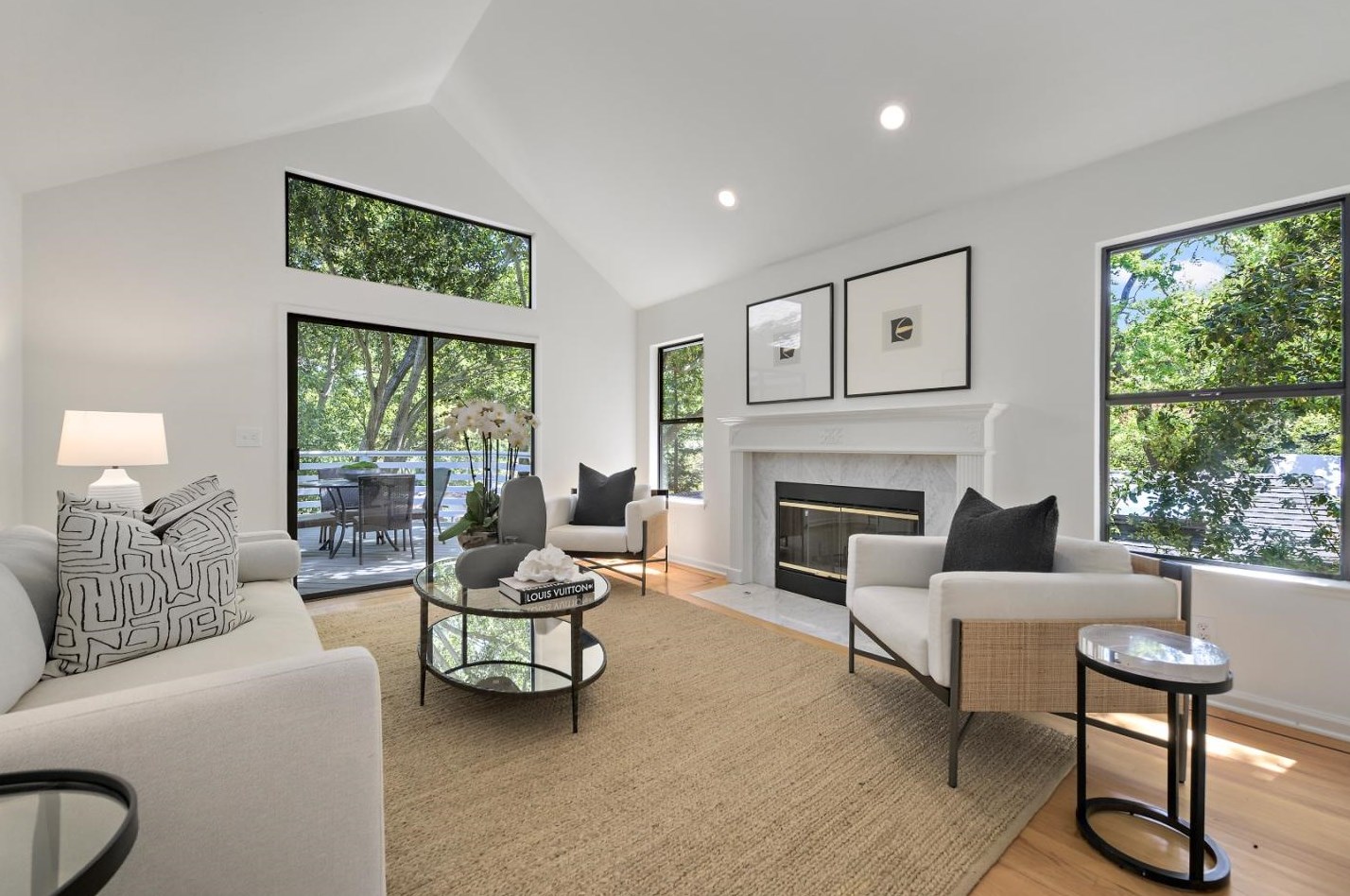 2509 Alpine Rd, Menlo Park CA  94025-6314 exterior