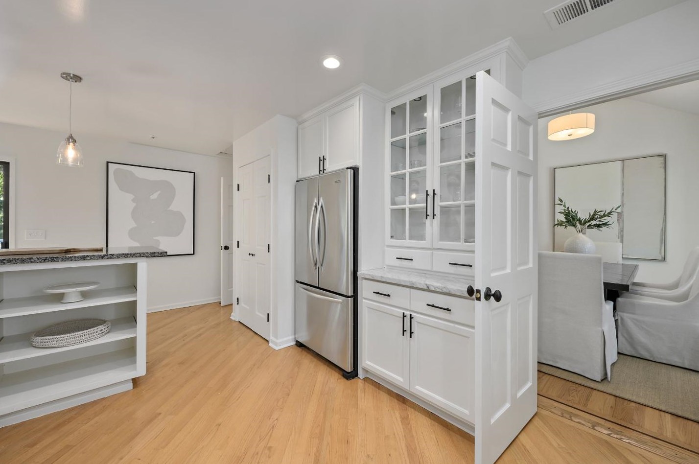 2509 Alpine Rd, Menlo Park CA  94025-6314 exterior