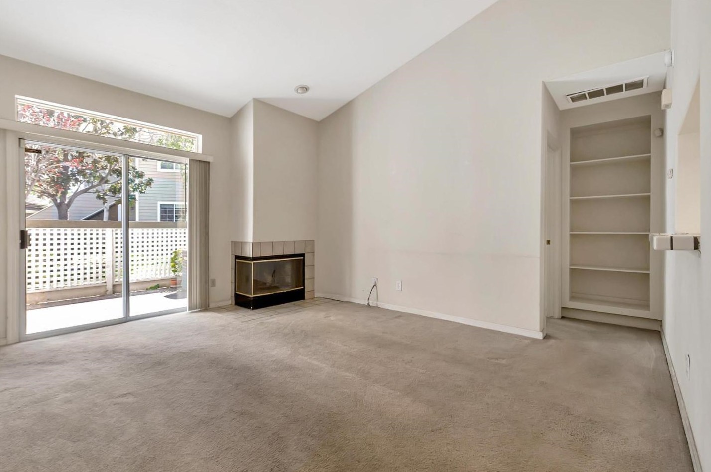 5916 Bridgeport Lake Way, San Jose CA  95123-2437 exterior