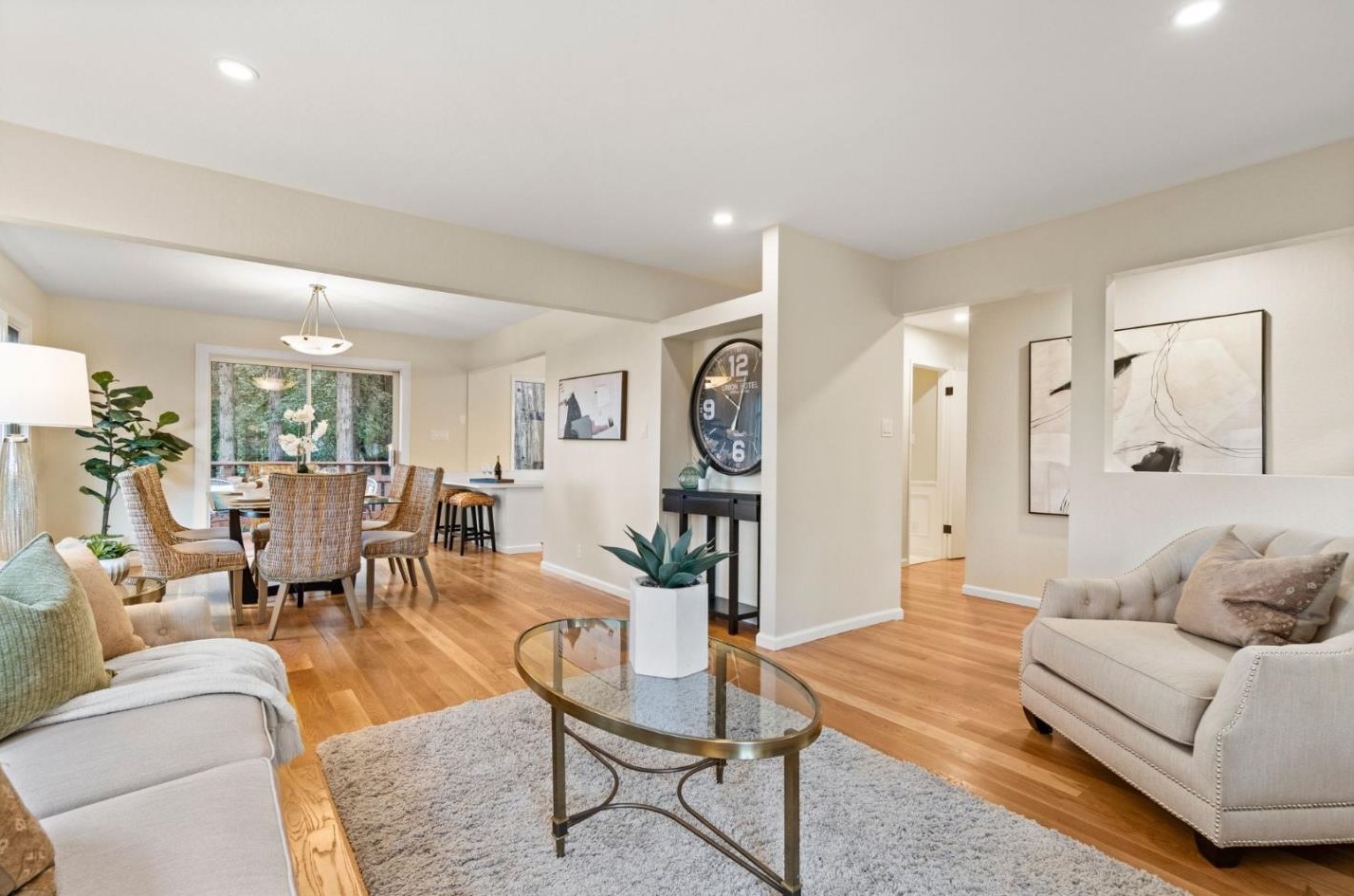 555 Smt Spg Rd, Redwood City CA  94062-4251 exterior
