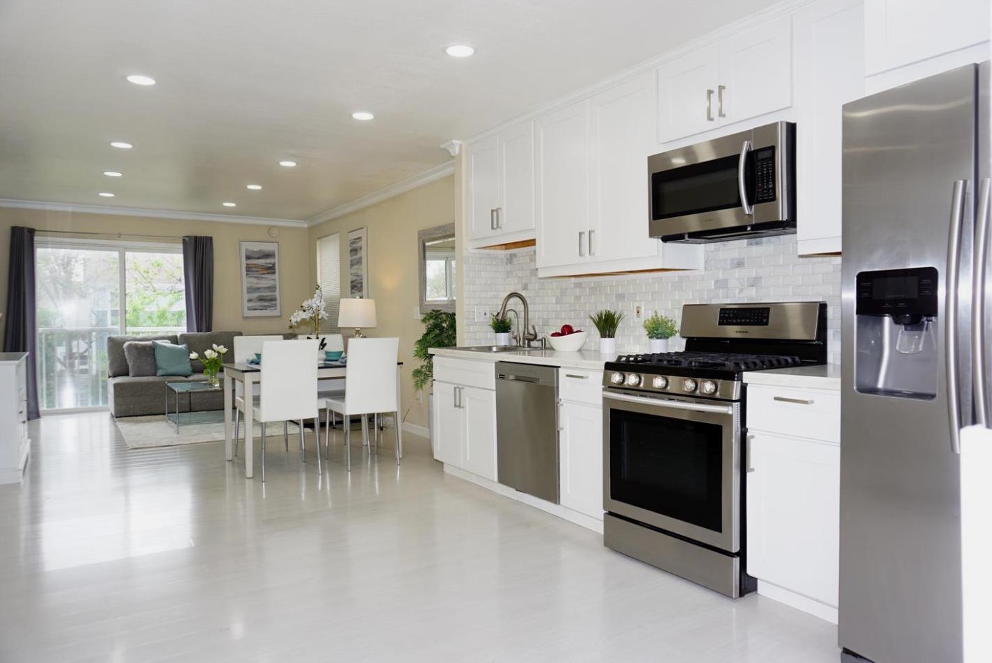 2035 San Antonio St, San Jose CA  95116-3096 exterior