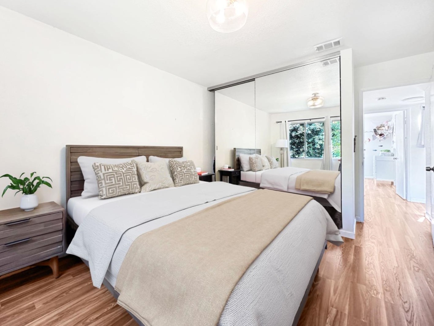 1290 Rosita Rd, Pacifica CA  94044-4223 exterior