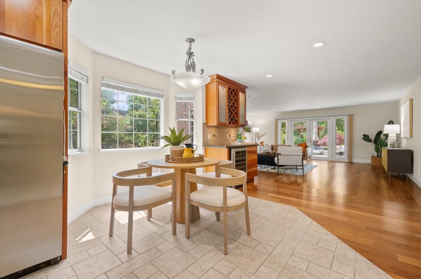 21720 Villa Oaks Ln, Saratoga CA  95070-9741 exterior