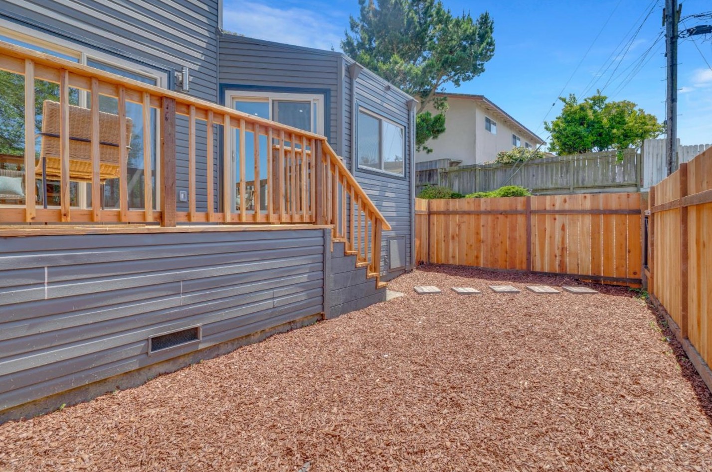 2242 Wexford Ave, South San Francisco CA  94080-5511 exterior