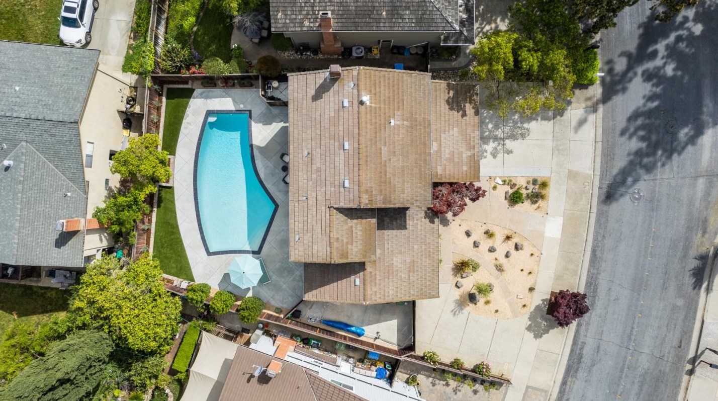 3736 Thousand Oaks Dr, San Jose CA  95136-1445 exterior