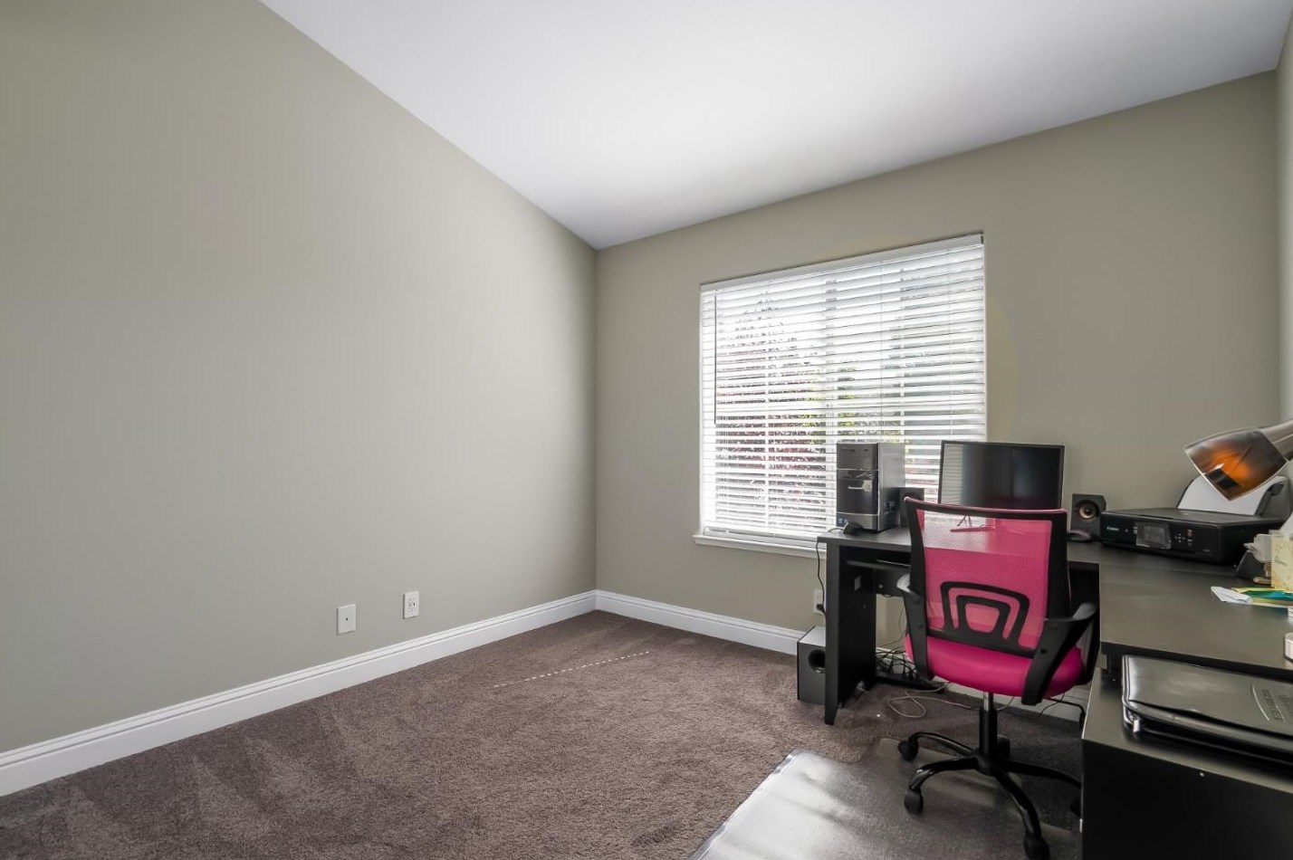 246 Holland Cir, Hollister CA  exterior