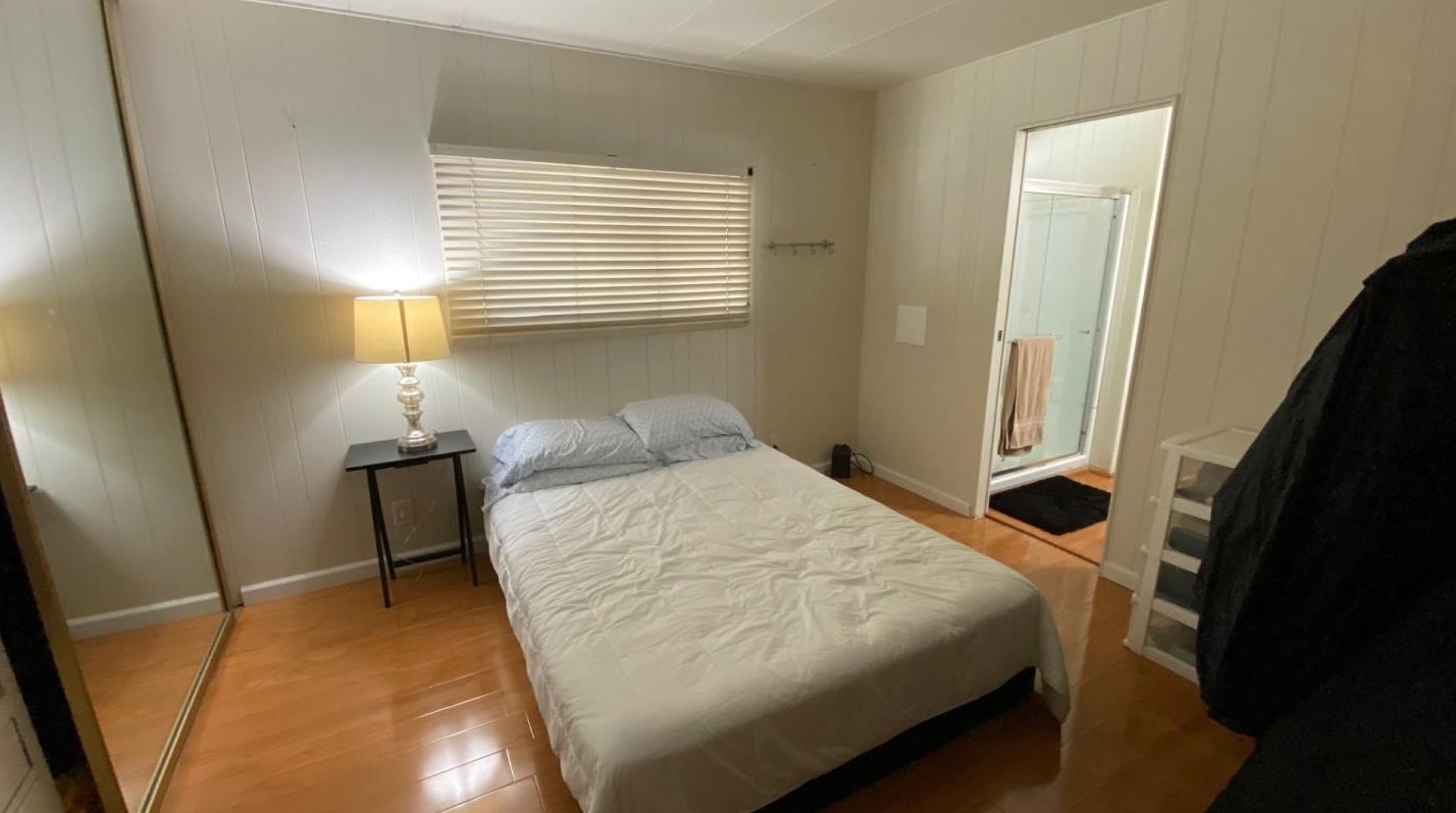1111 Morse Ave, Sunnyvale CA  94089-1633 exterior