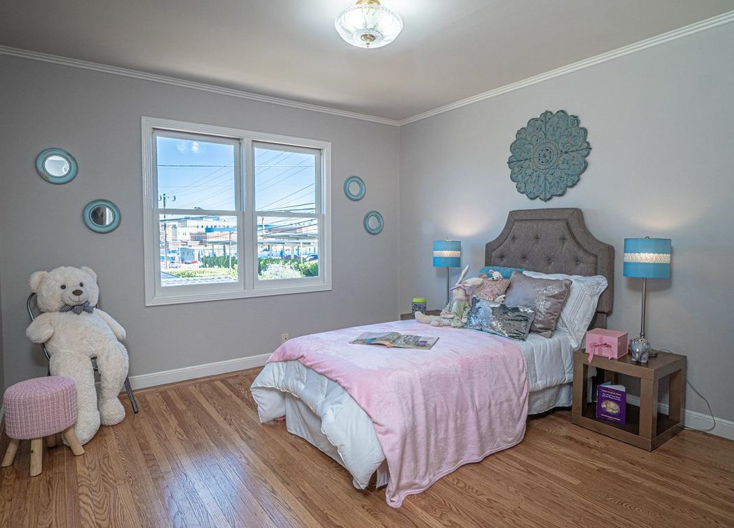 276 37th Ave, San Mateo CA  94403-4325 exterior