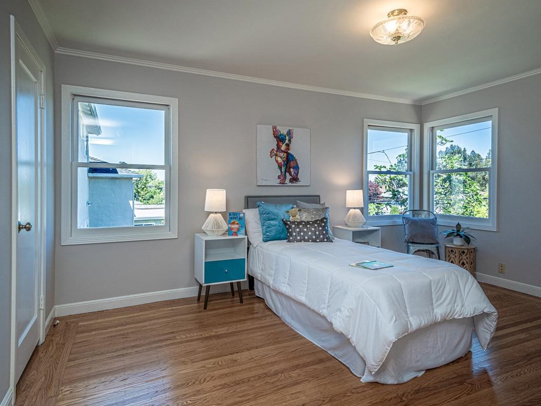 276 37th Ave, San Mateo CA  94403-4325 exterior