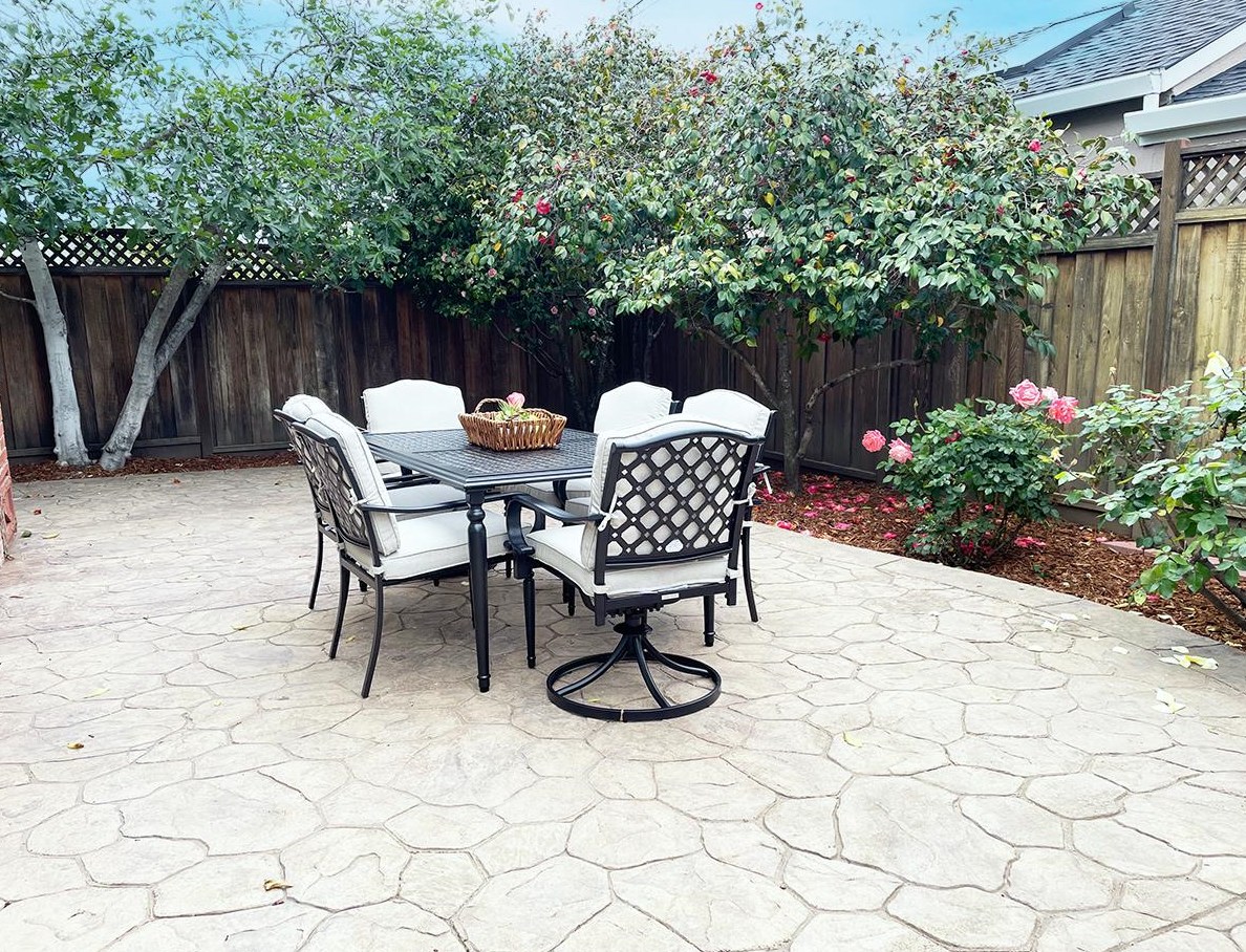 276 37th Ave, San Mateo CA  94403-4325 exterior