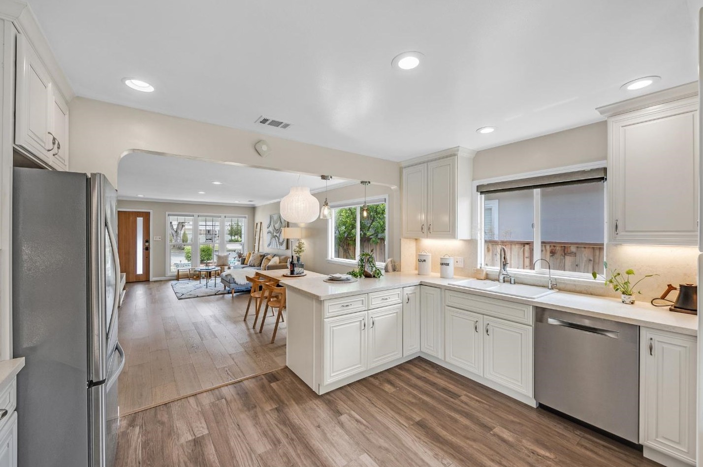 4737 Denevi Dr, San Jose CA  95130-2107 exterior