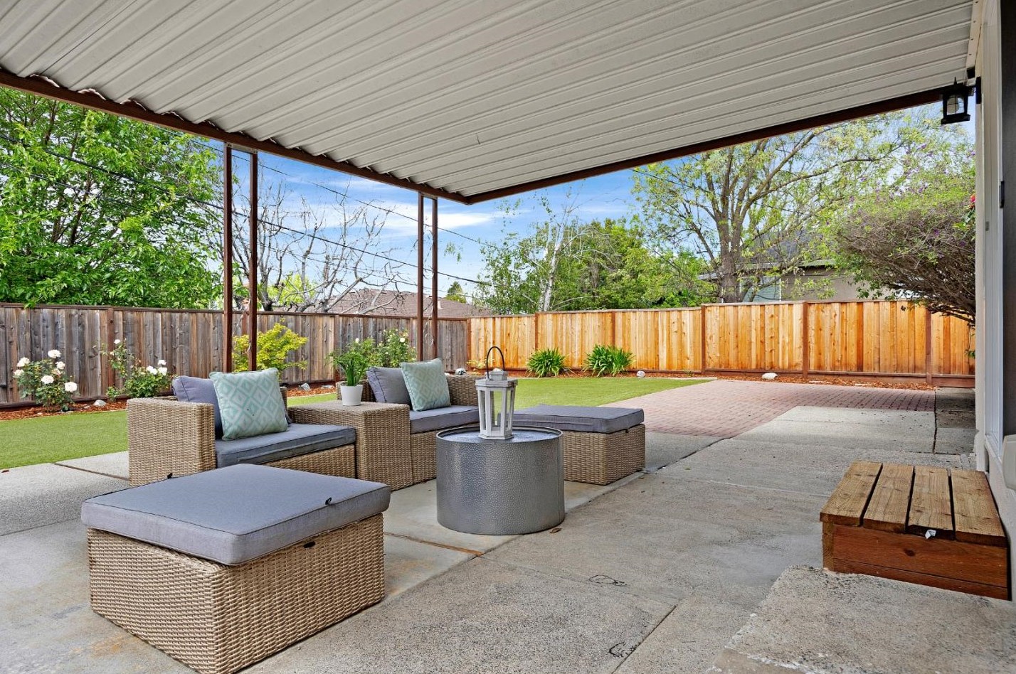 4737 Denevi Dr, San Jose CA  95130-2107 exterior