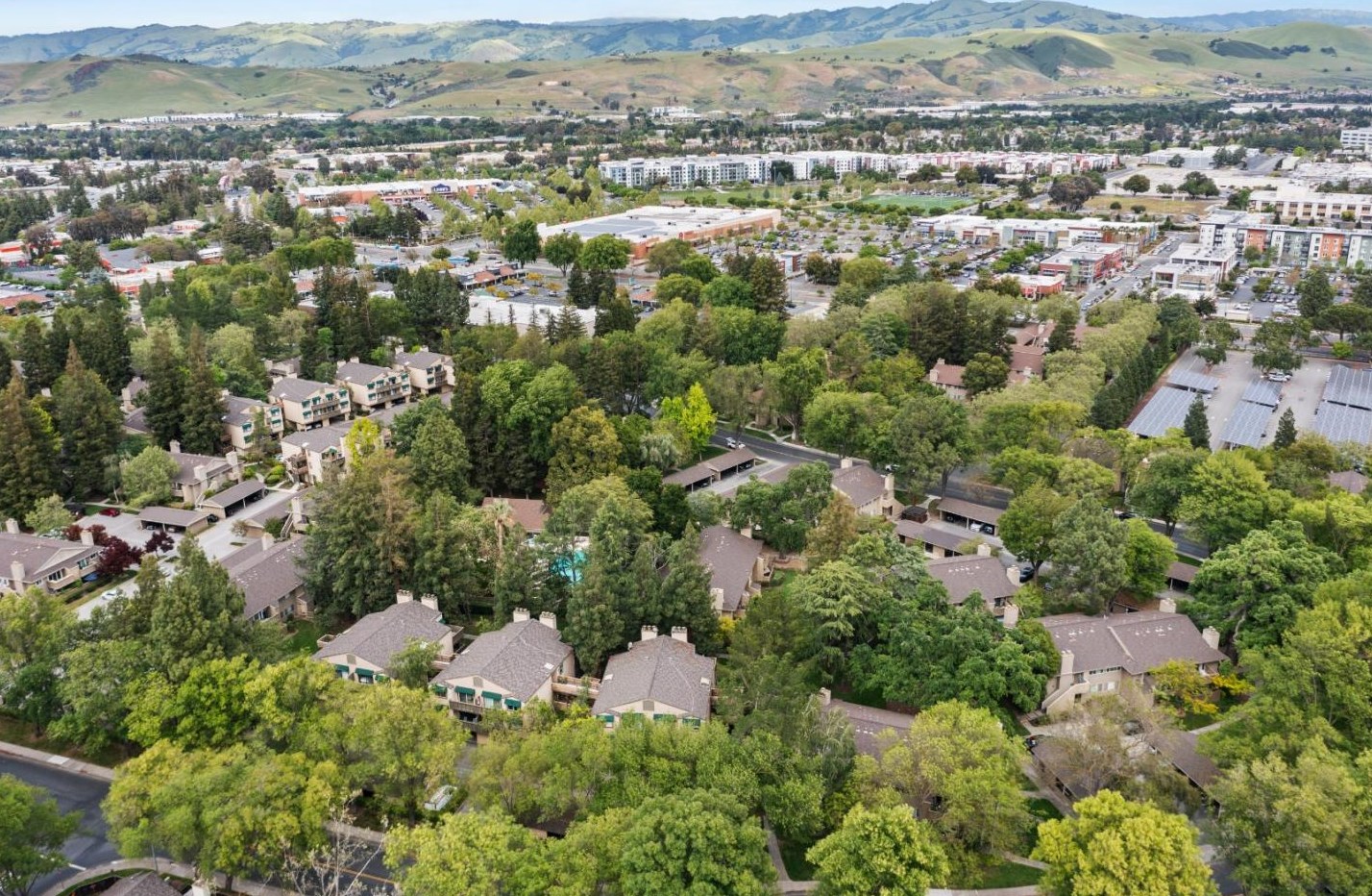 5698 Makati Cir, San Jose CA  95123-6203 exterior