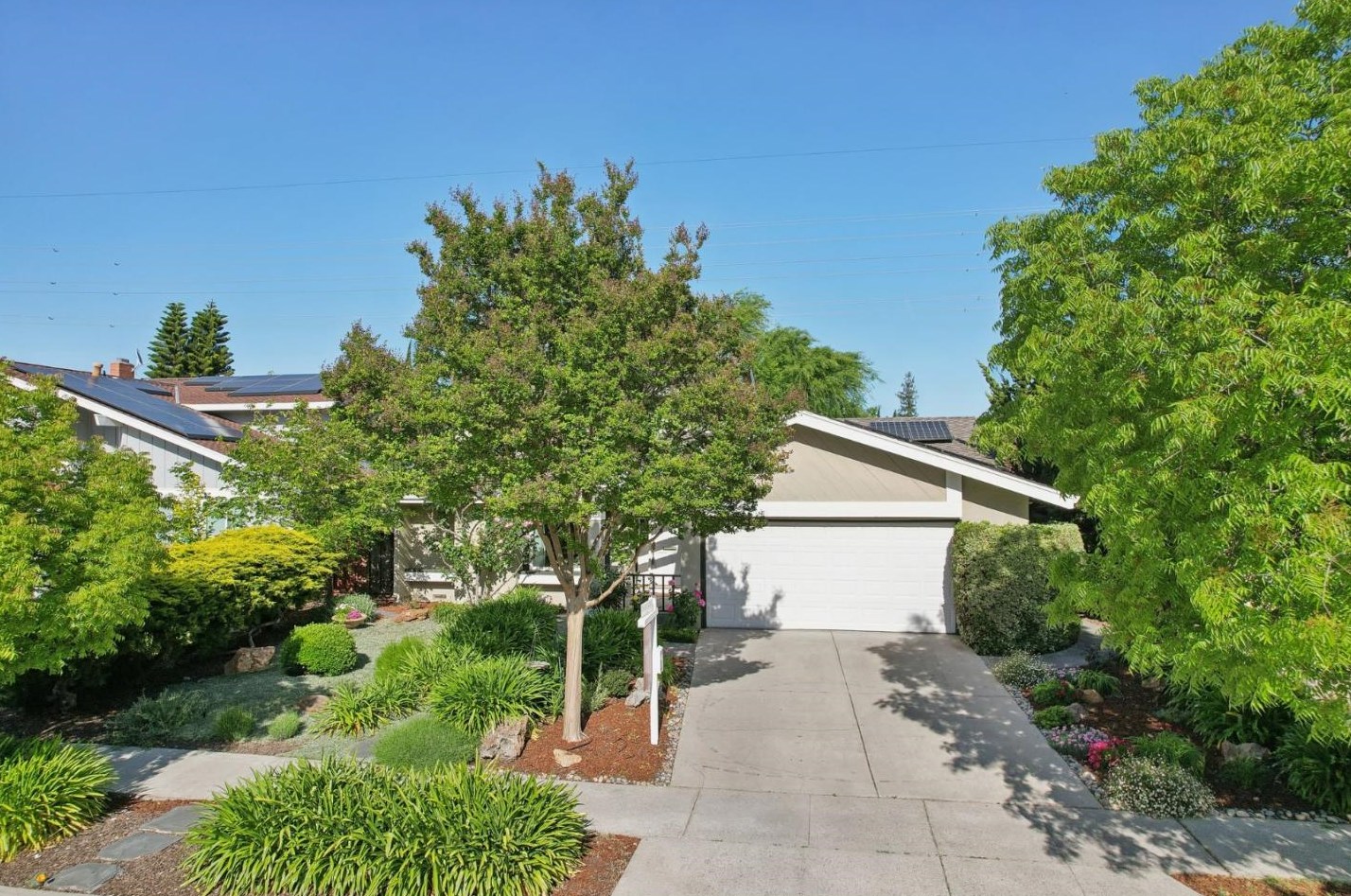 6514 Hercus Ct, San Jose CA  95119-1916 exterior