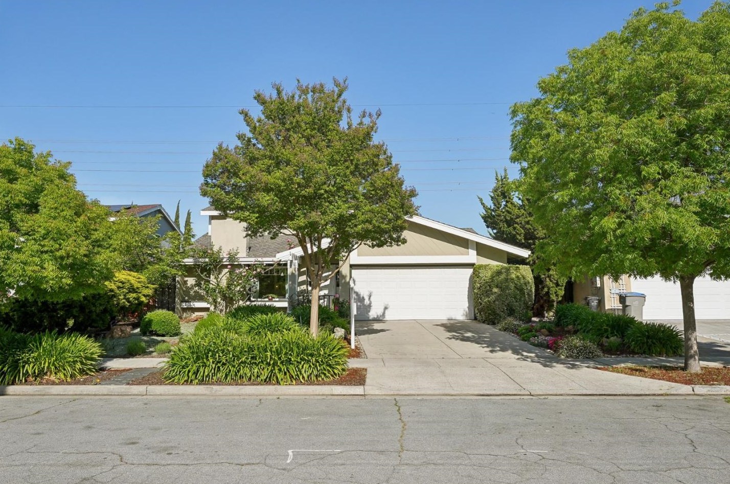 6514 Hercus Ct, San Jose CA  95119-1916 exterior