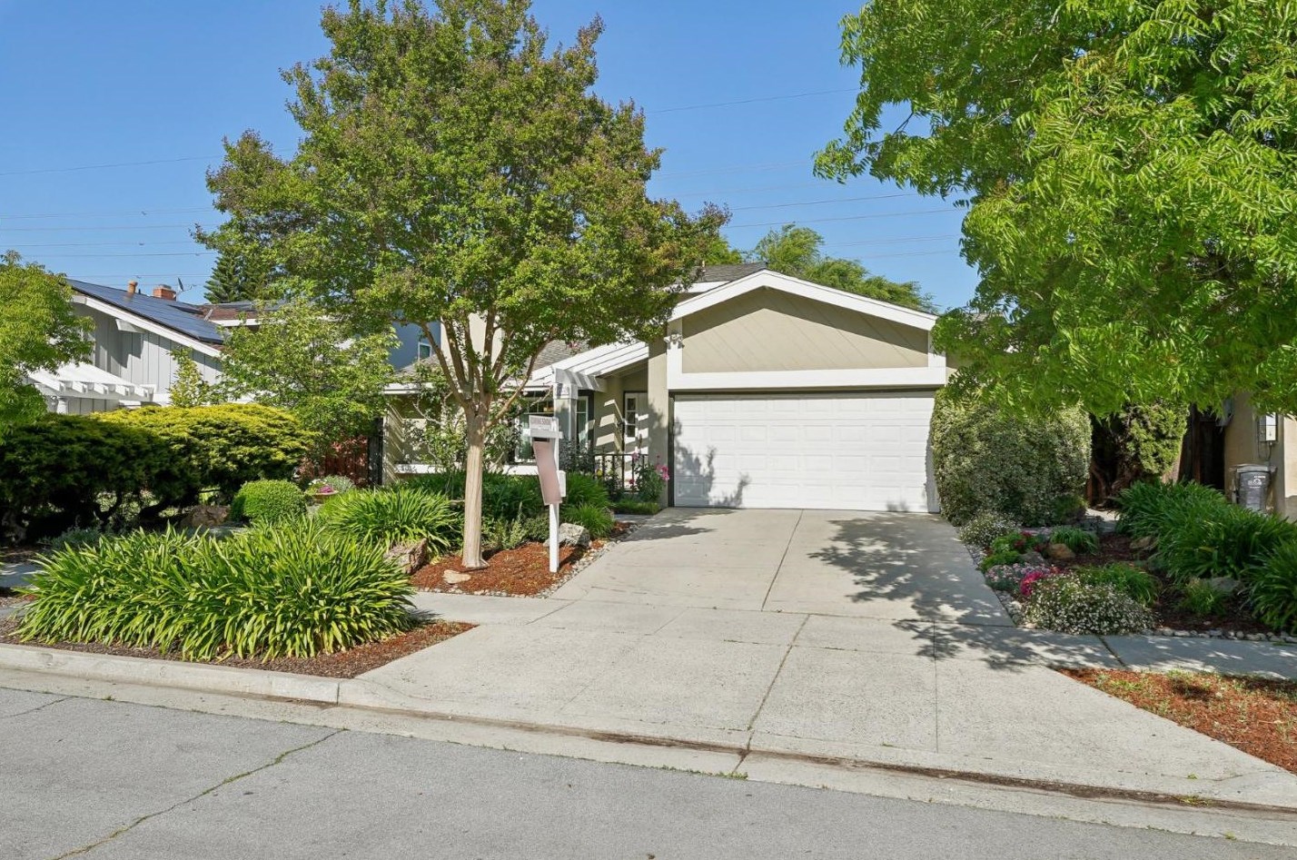 6514 Hercus Ct, San Jose CA  95119-1916 exterior