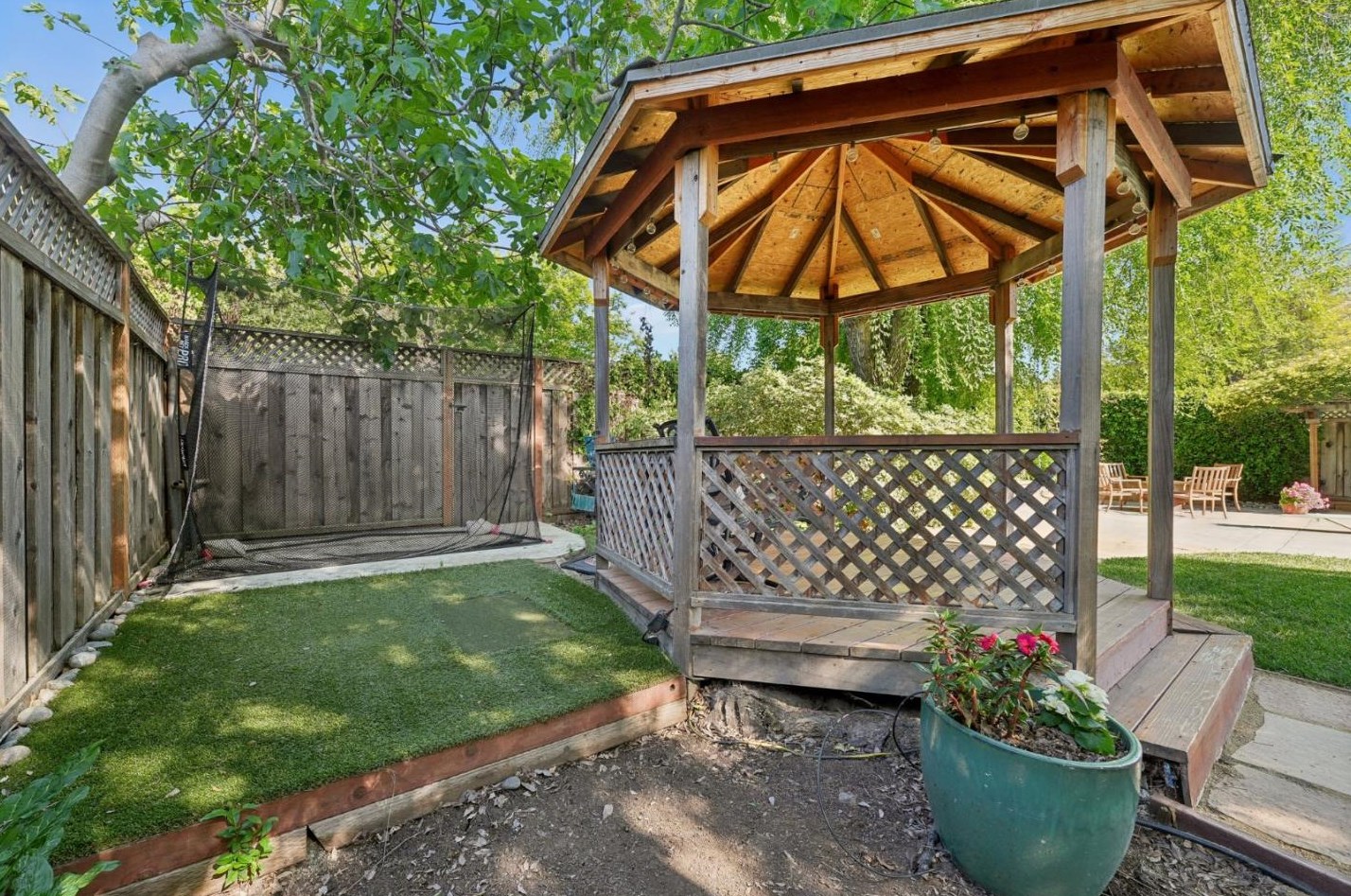 6514 Hercus Ct, San Jose CA  95119-1916 exterior