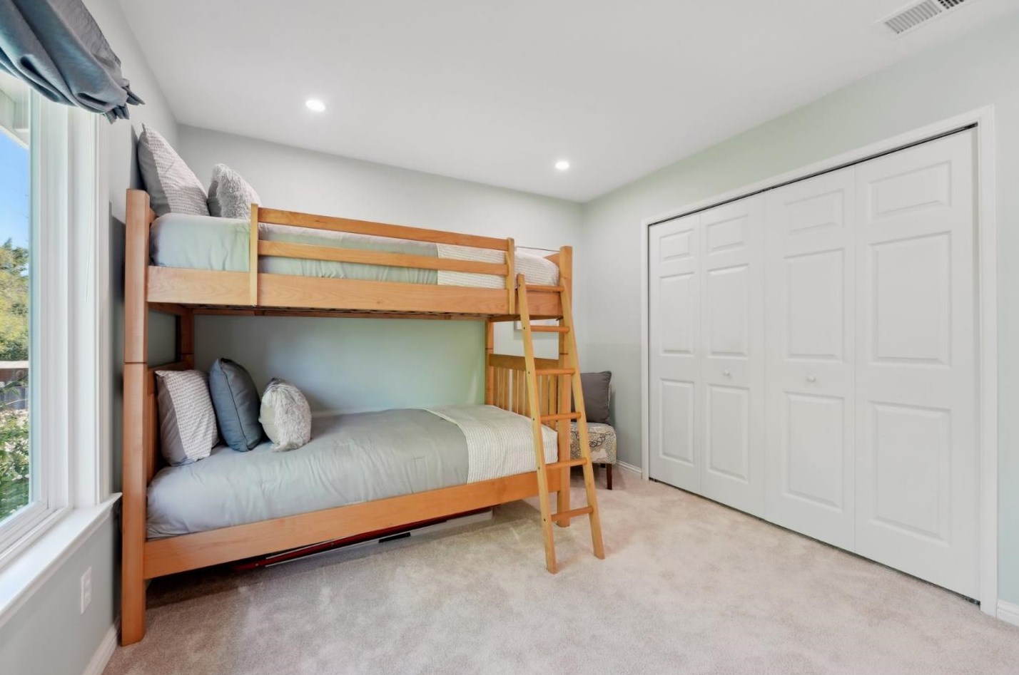 6514 Hercus Ct, San Jose CA  95119-1916 exterior