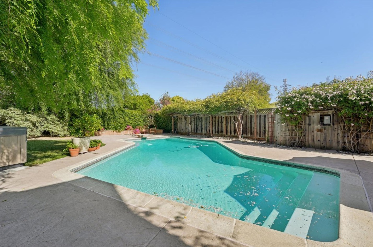 6514 Hercus Ct, San Jose CA  95119-1916 exterior