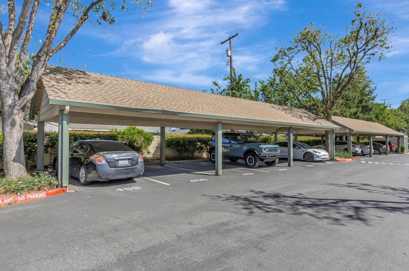 1072 Summerplace Dr, San Jose CA  95122-3366 exterior