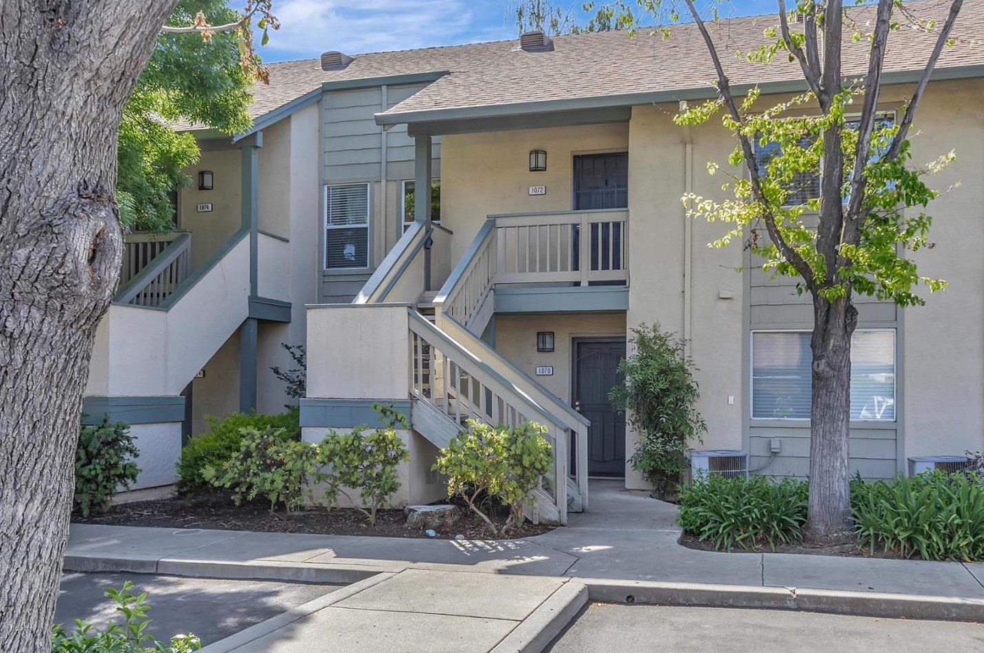 1072 Summerplace Dr, San Jose CA  95122-3366 exterior