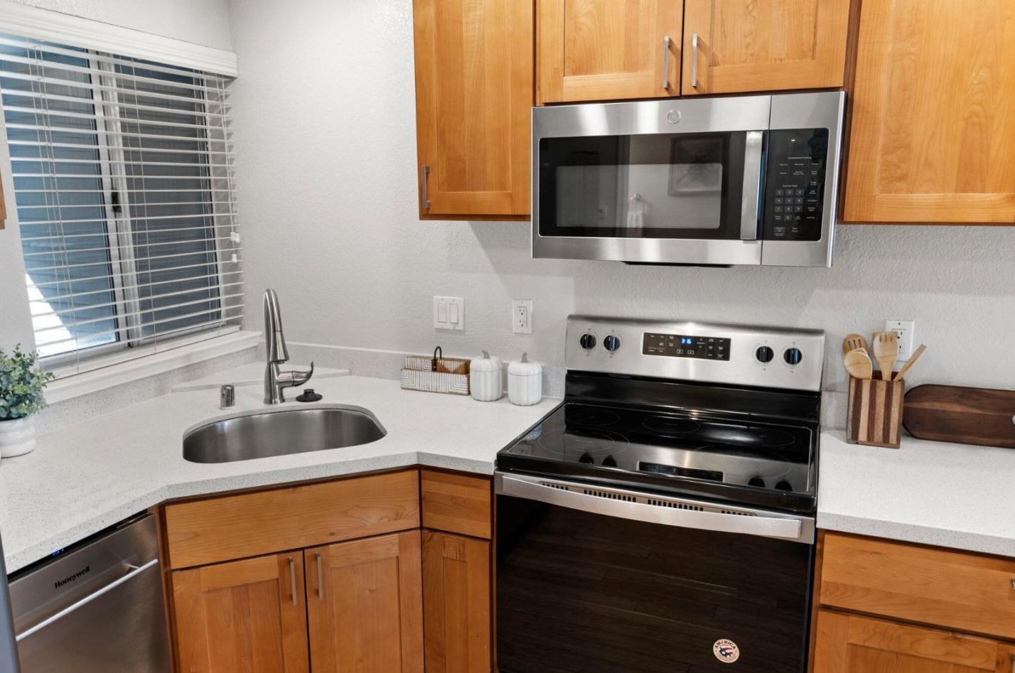 659 Boynton Ave, San Jose CA  95117-2000 exterior