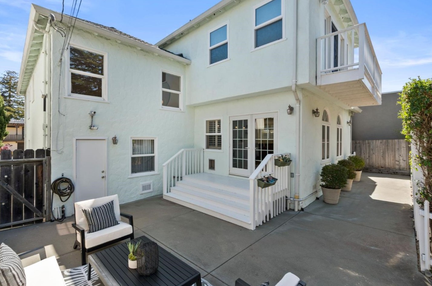 415 Elder Ave, Millbrae CA  94030-2432 exterior