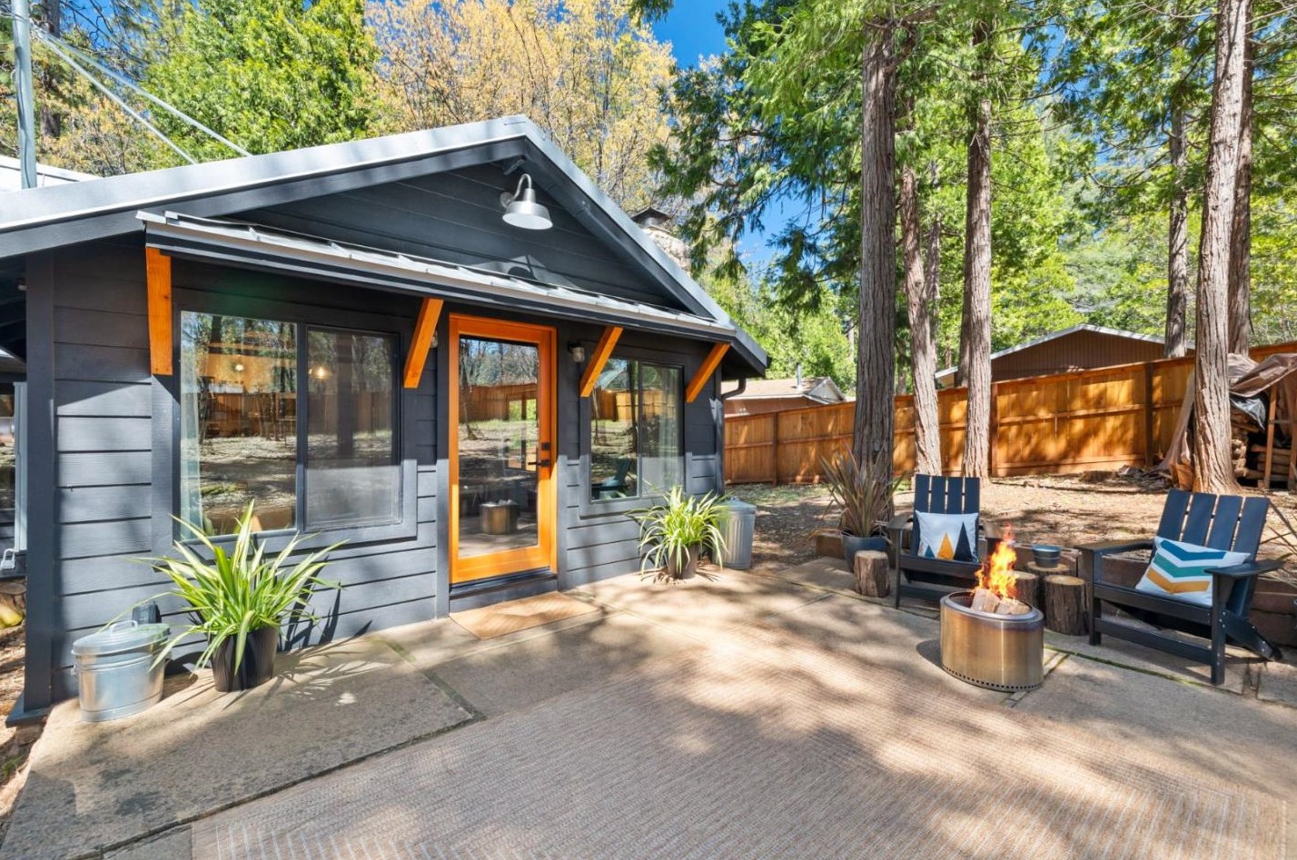 16538 Estralita Dr, Sonora CA  95370-9539 exterior