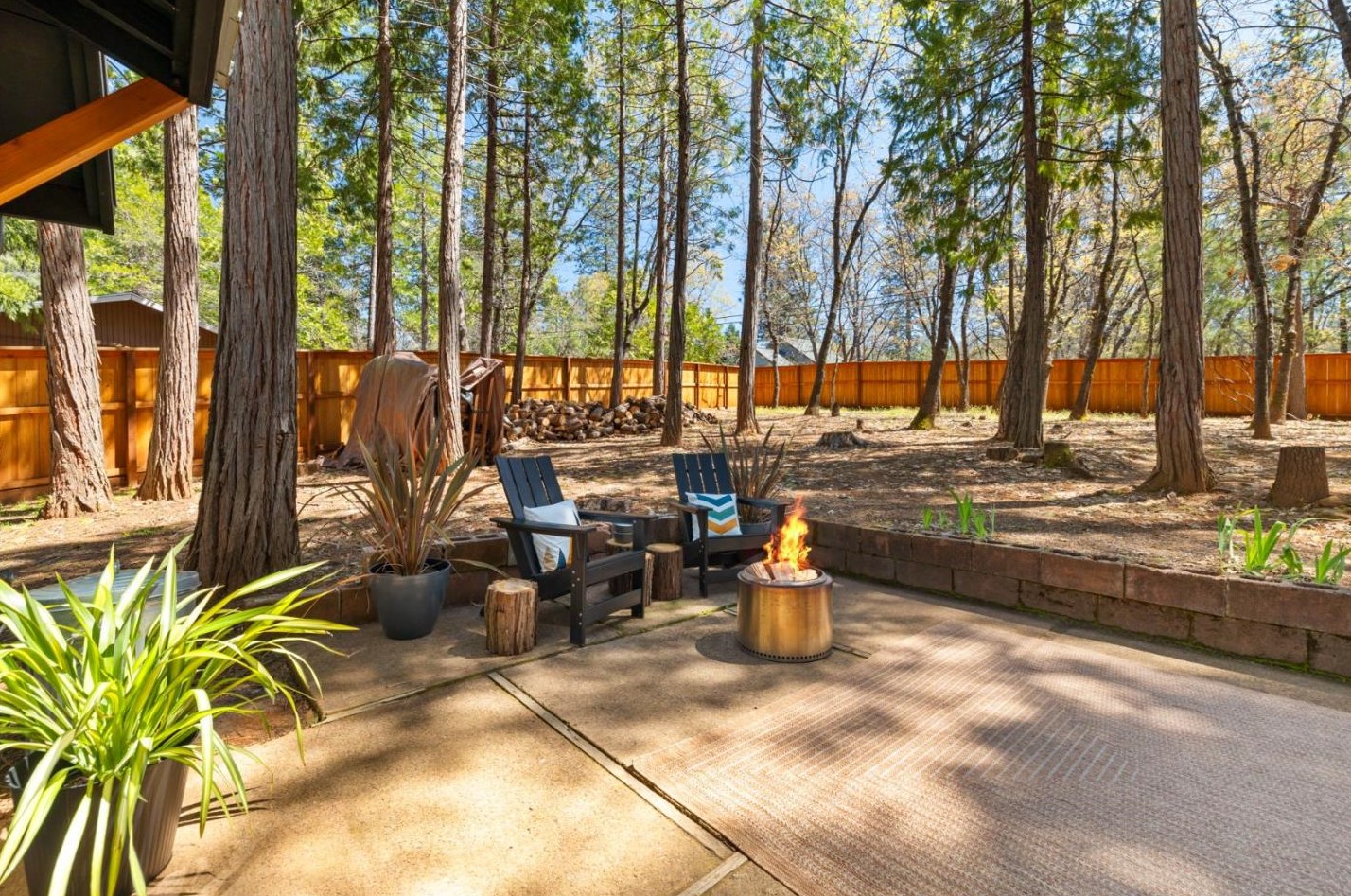 16538 Estralita Dr, Sonora CA  95370-9539 exterior