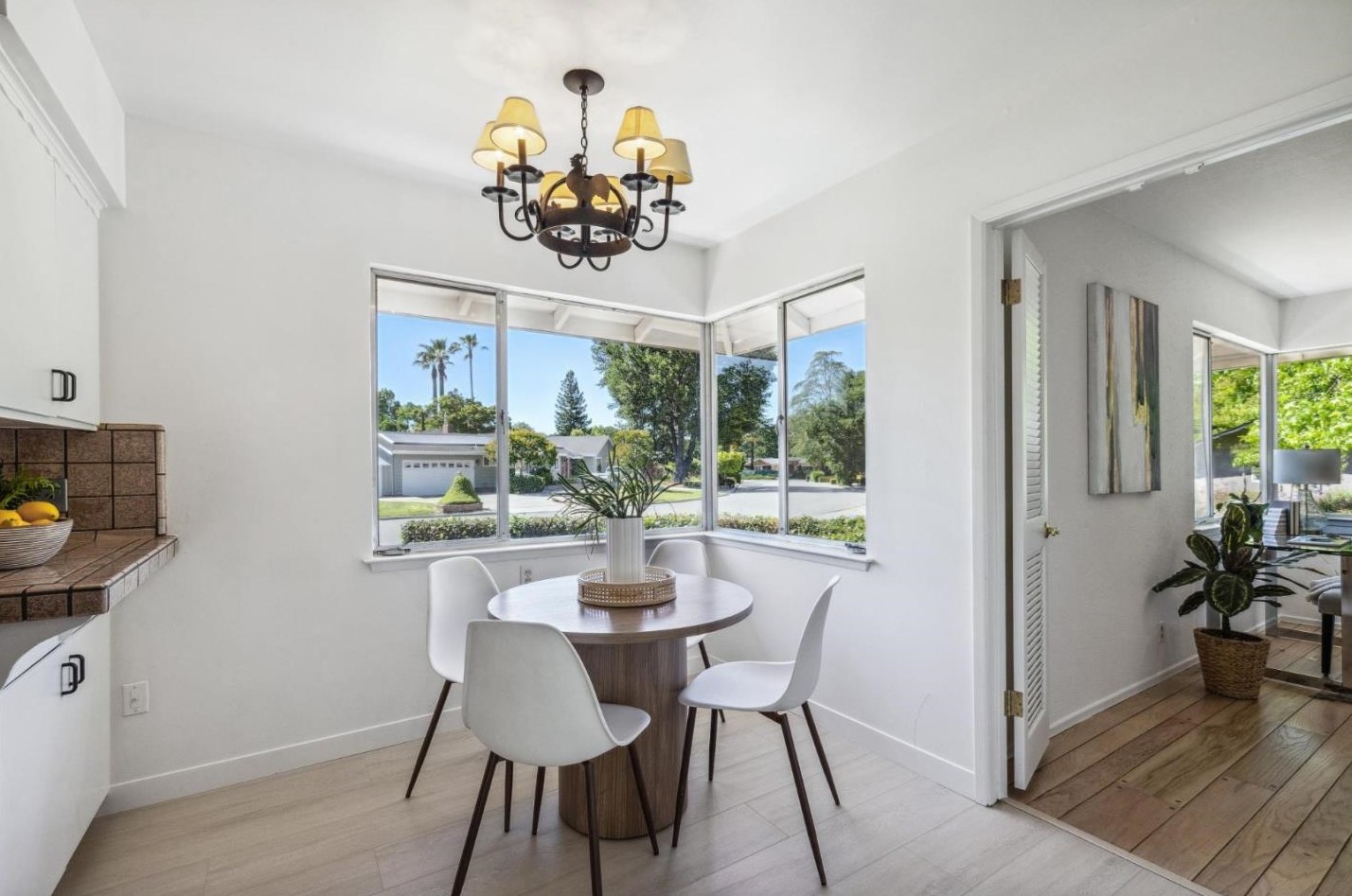 12546 Saratoga Crk Dr, Saratoga CA  95070-3569 exterior