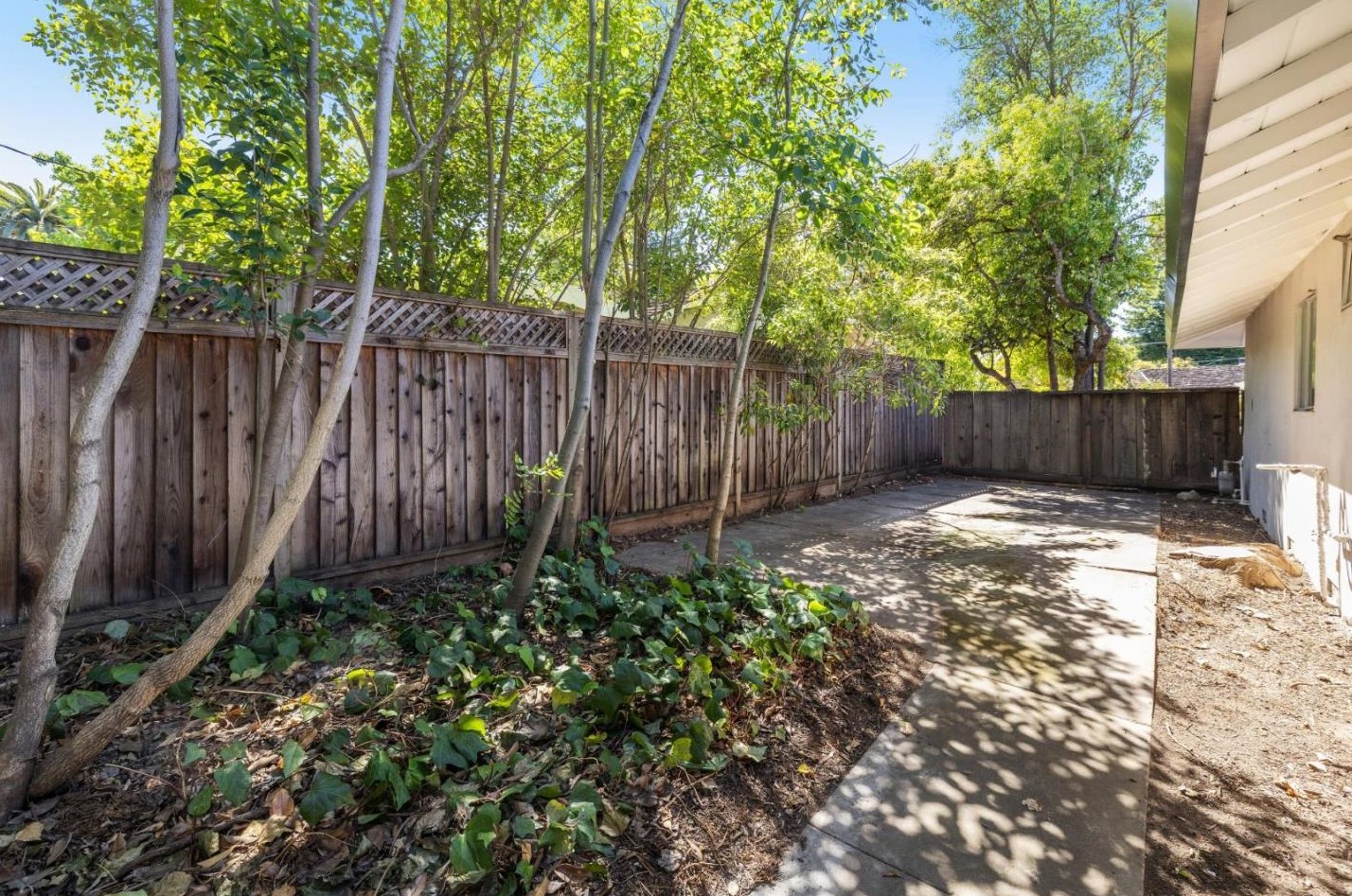 12546 Saratoga Crk Dr, Saratoga CA  95070-3569 exterior