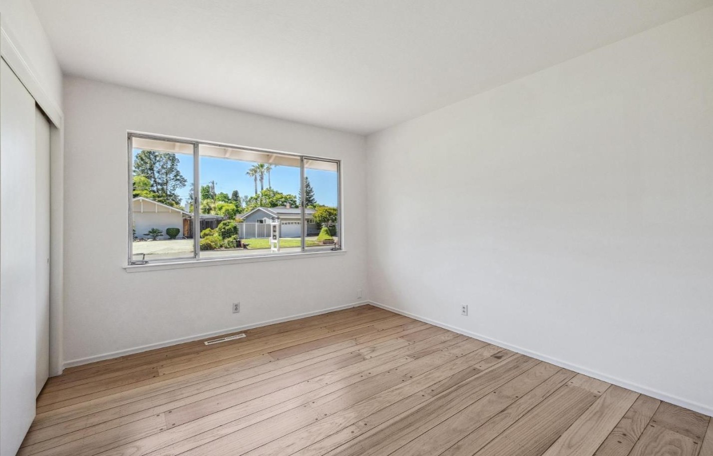 12546 Saratoga Crk Dr, Saratoga CA  95070-3569 exterior