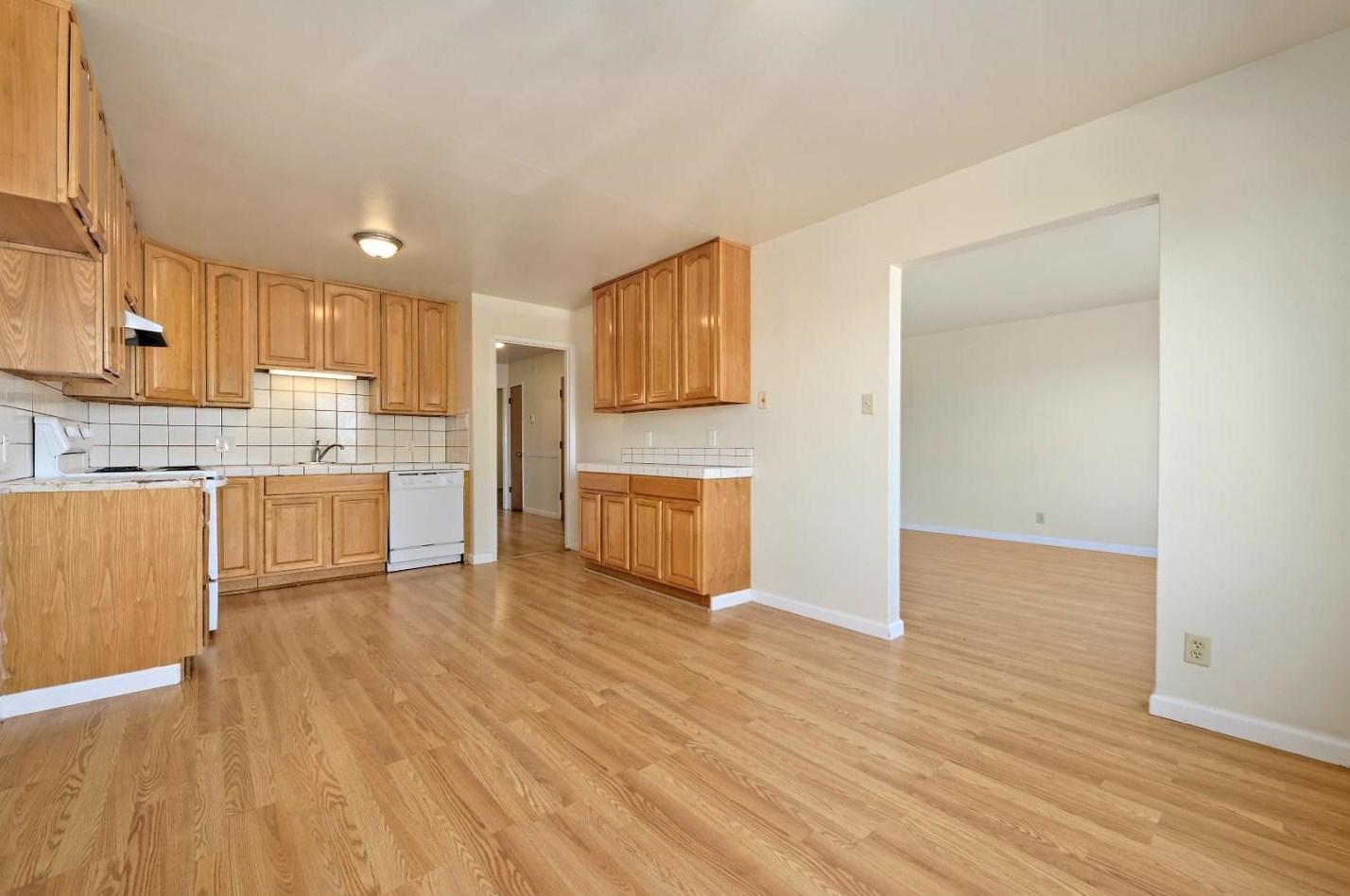 771 Templeton Ave, Daly City CA  94014-1260 exterior
