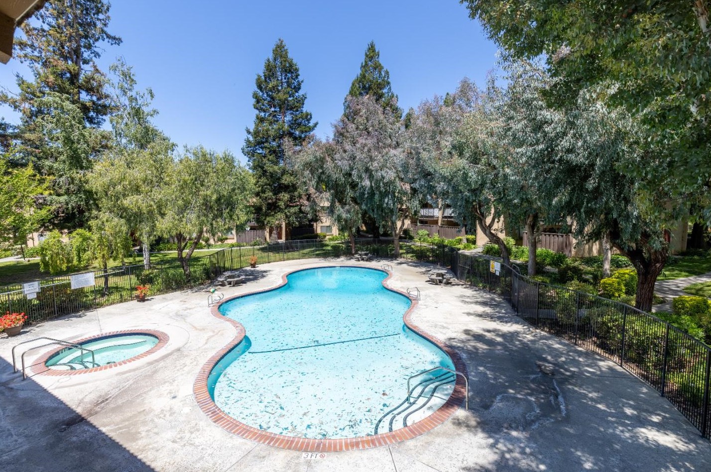 247 Capitol Ave, San Jose CA  95127-2376 exterior