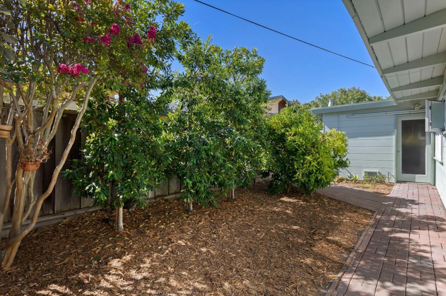 3517 Ramona St, Palo Alto CA  94306-3549 exterior