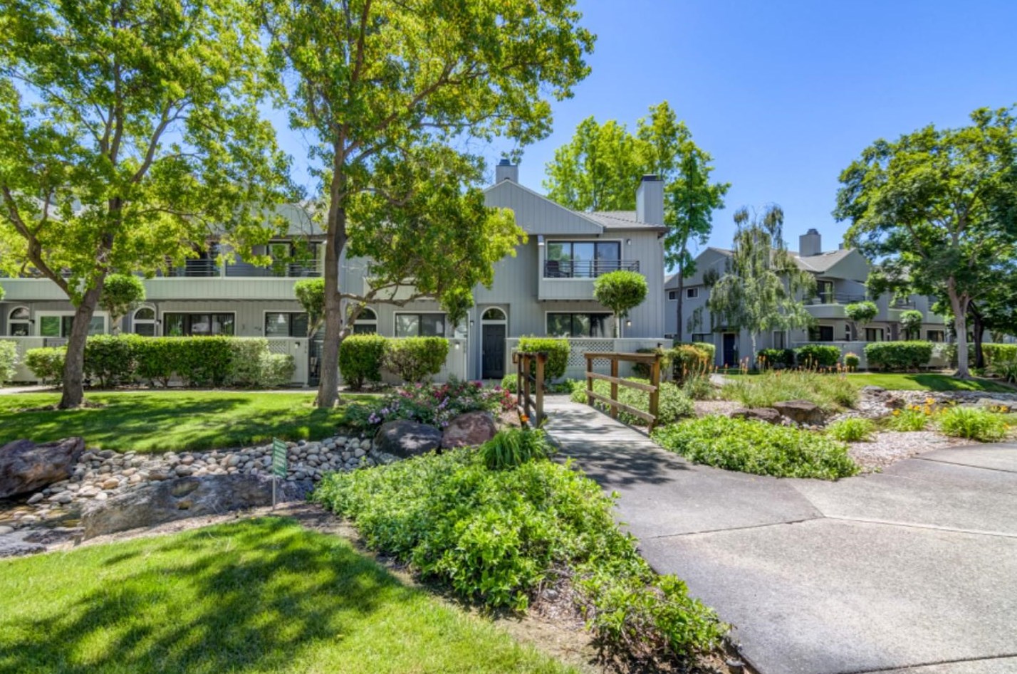 308 Rock Creek Way, Concord CA  94523-4714 exterior