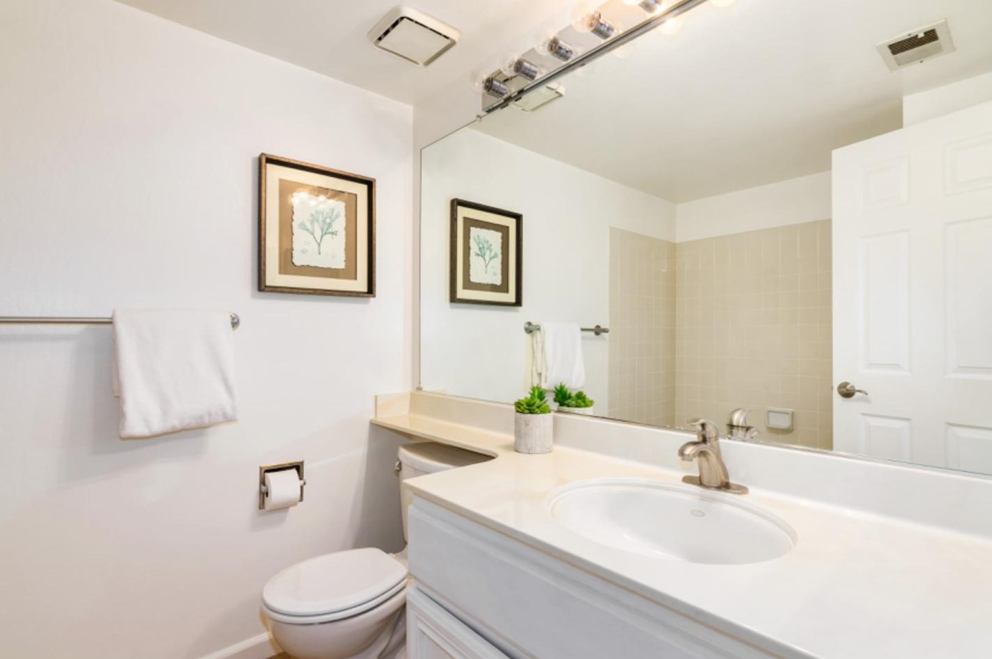 308 Rock Creek Way, Concord CA  94523-4714 exterior