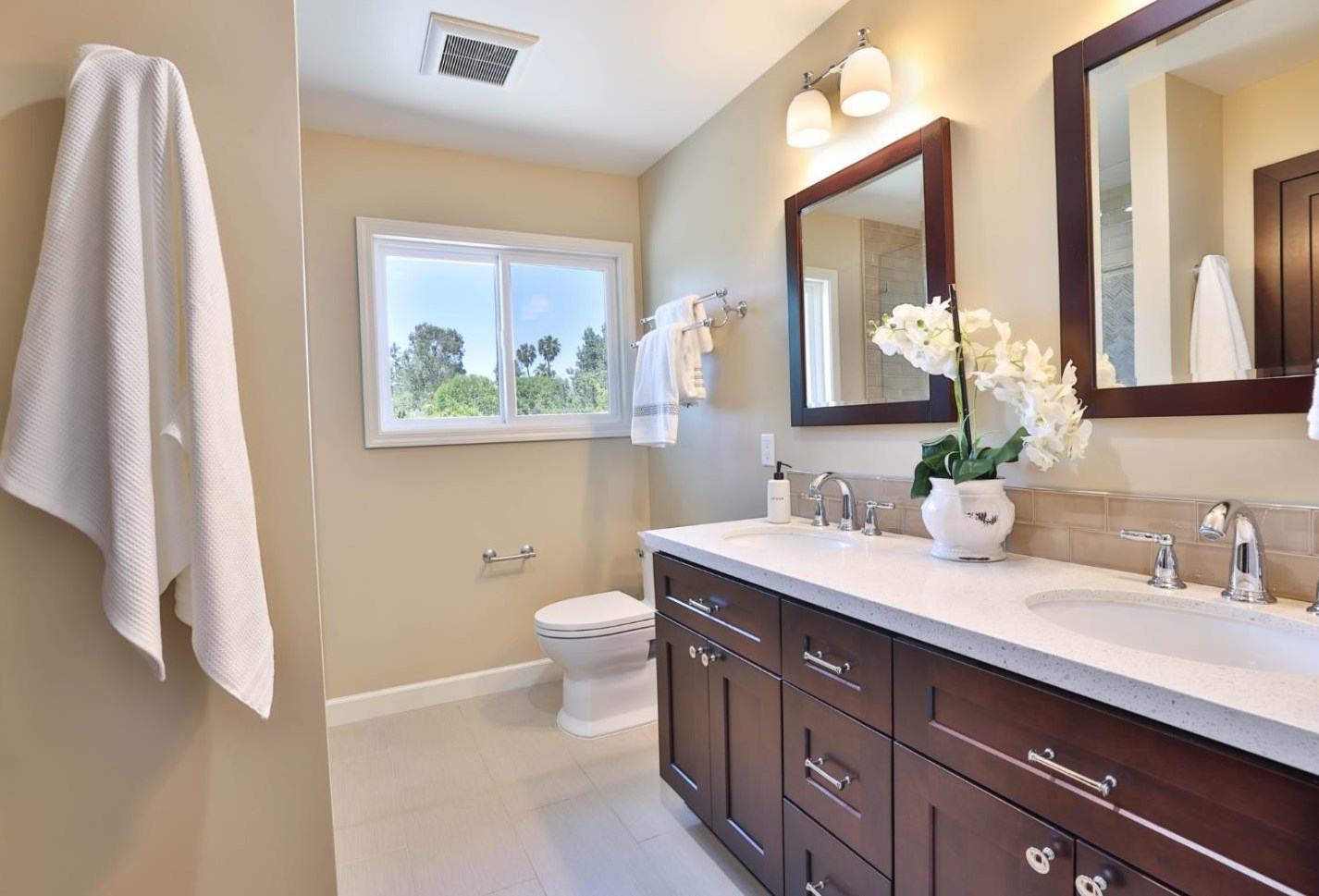 2164 Constitution Dr, San Jose CA  95124-1202 exterior