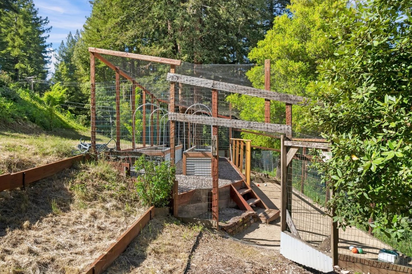 1767 Altamont Dr, Felton CA  95018-9510 exterior