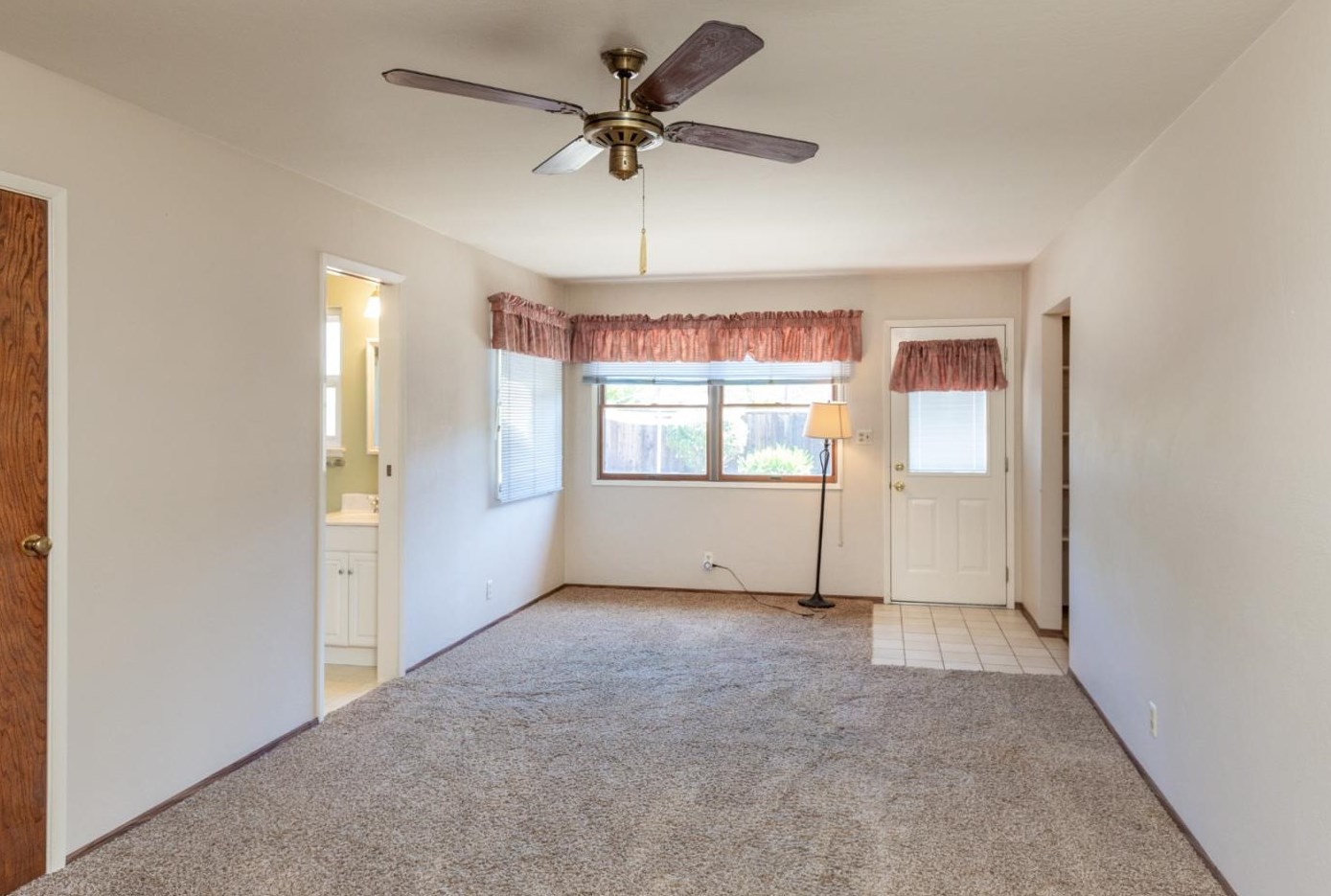 3796 Justine Dr, San Jose CA  95124-3130 exterior